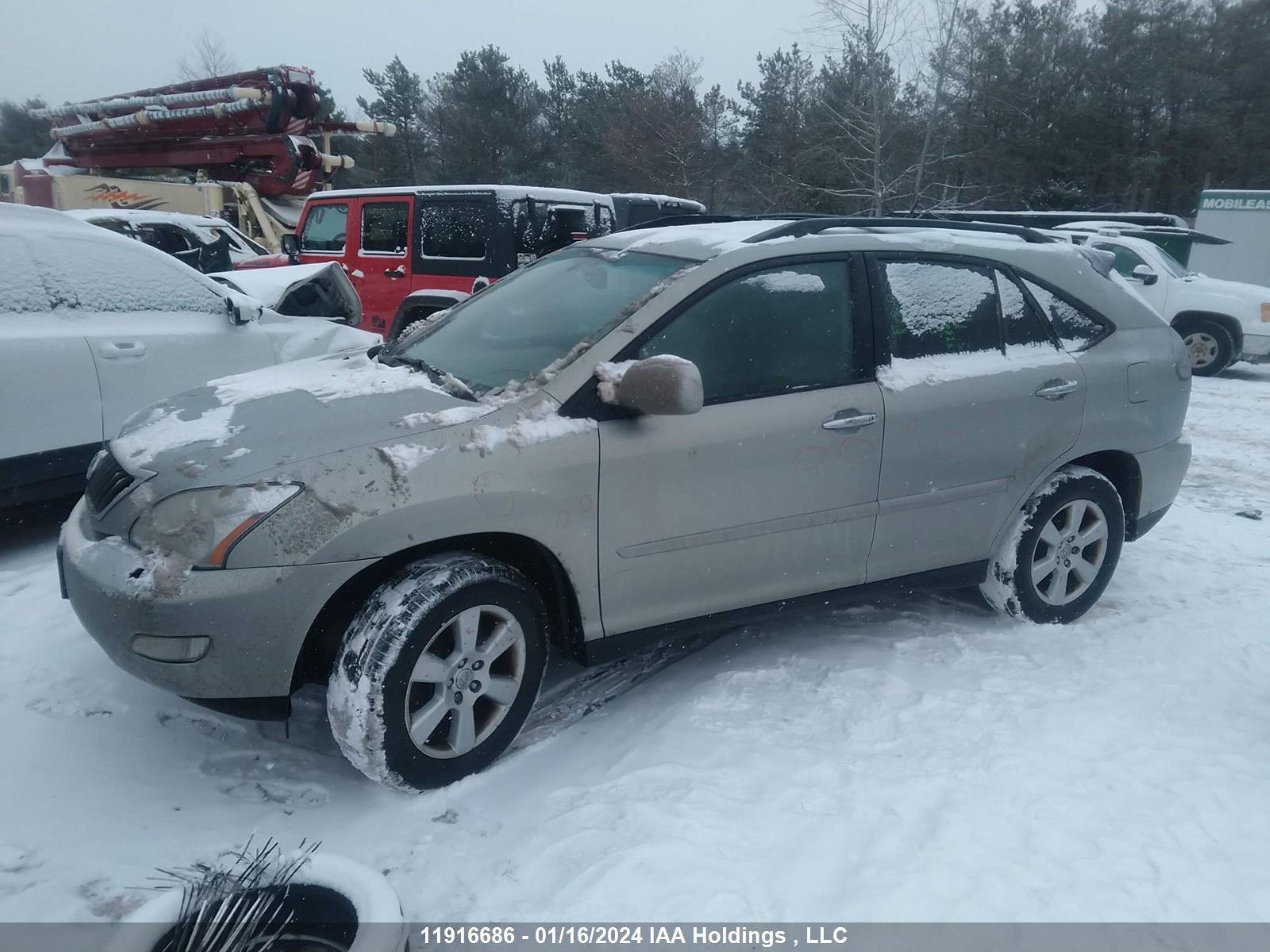 Photo 1 VIN: 2T2HK31U28C057331 - LEXUS RX 