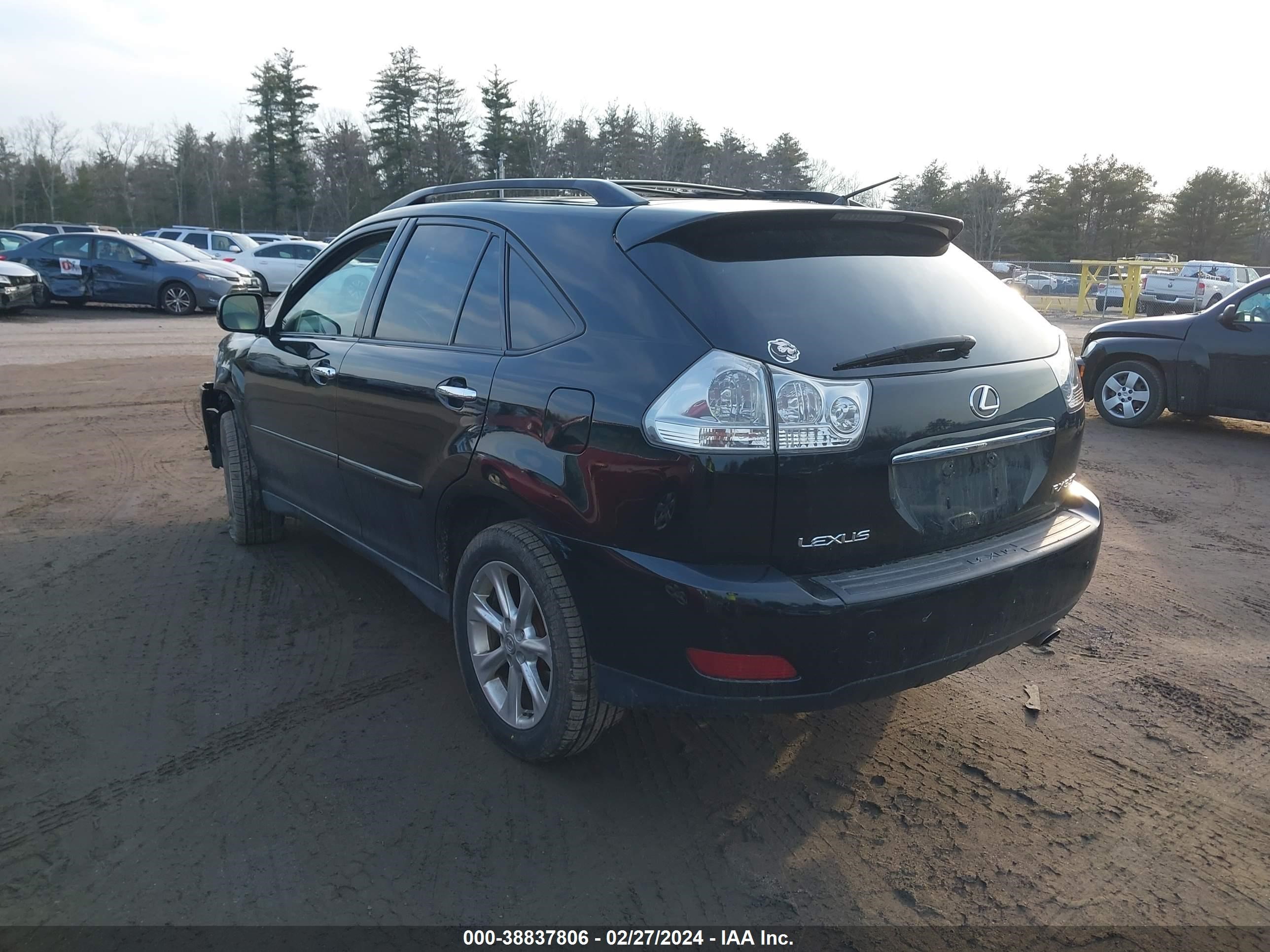 Photo 2 VIN: 2T2HK31U29C121918 - LEXUS RX 