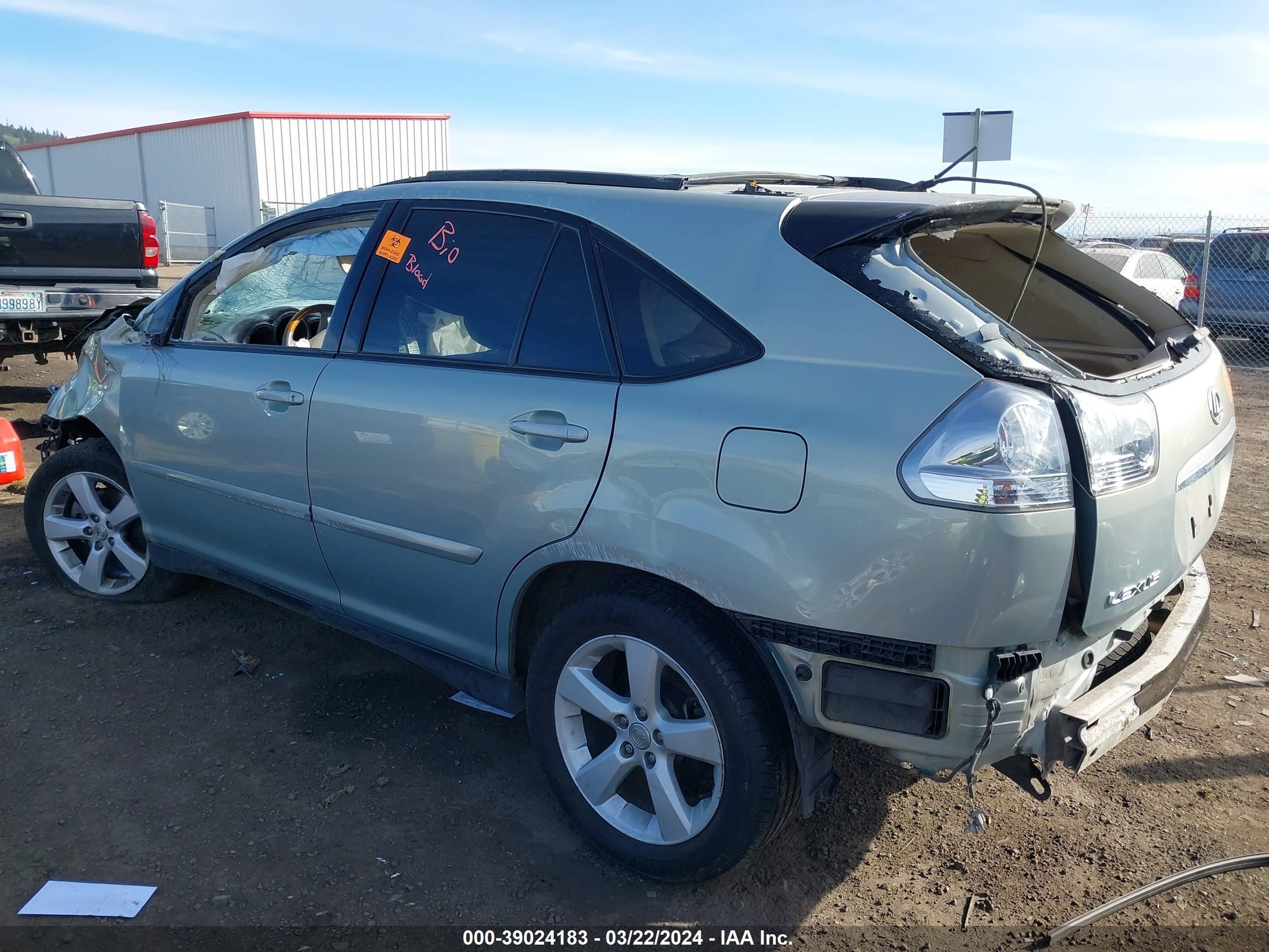 Photo 2 VIN: 2T2HK31U37C031318 - LEXUS RX 