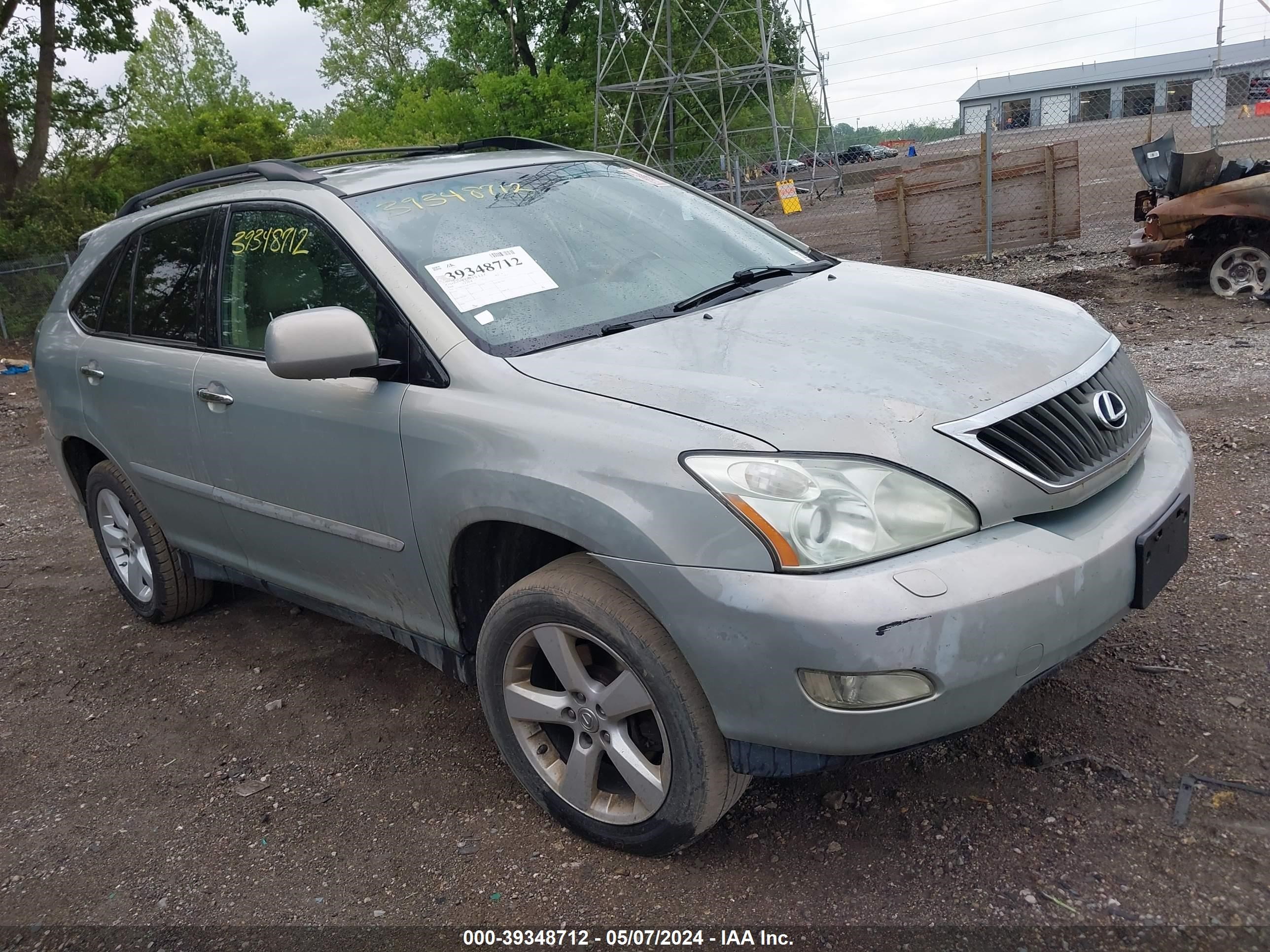 Photo 0 VIN: 2T2HK31U38C077426 - LEXUS RX 