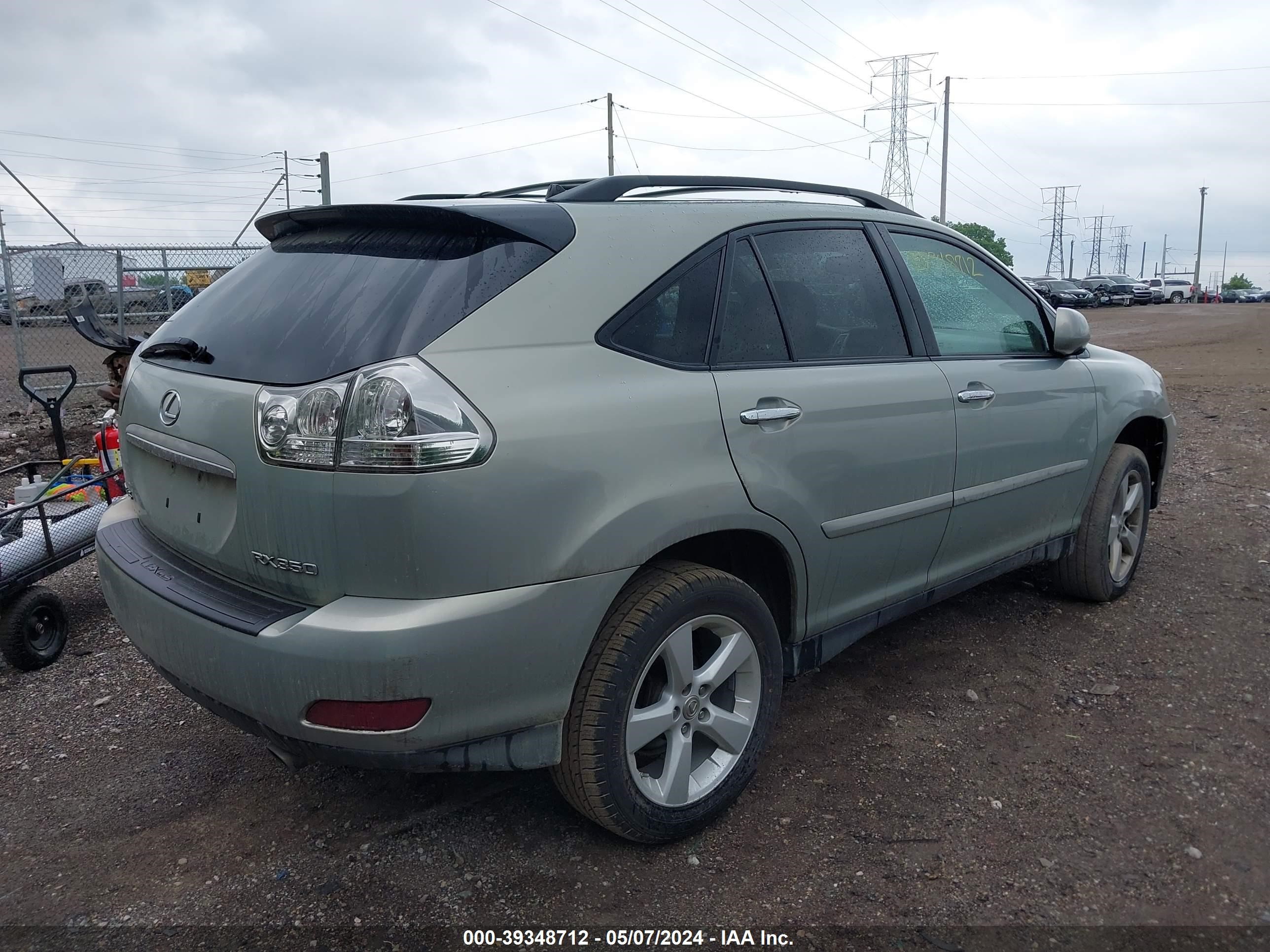 Photo 3 VIN: 2T2HK31U38C077426 - LEXUS RX 