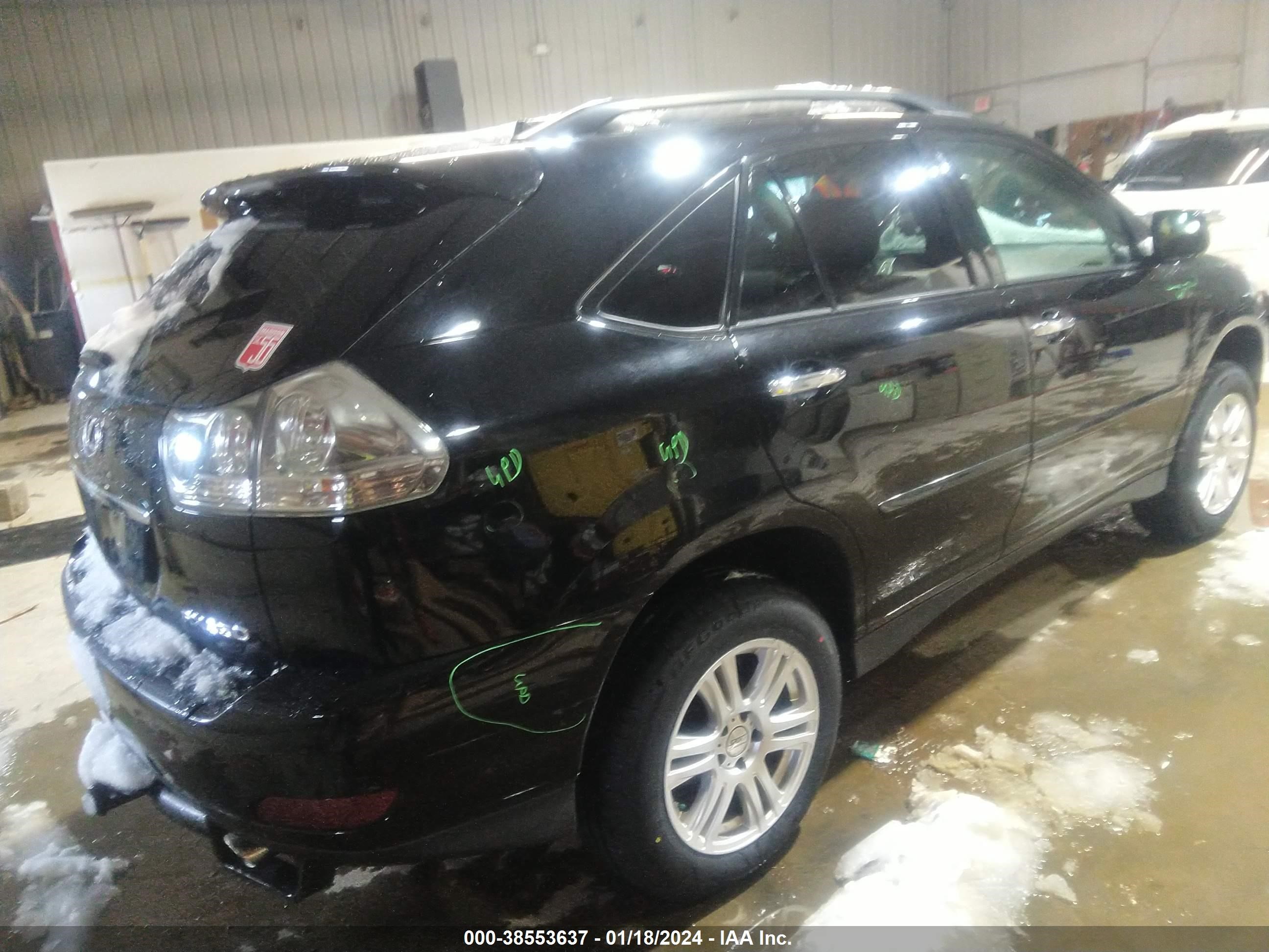 Photo 3 VIN: 2T2HK31U59C102389 - LEXUS RX 