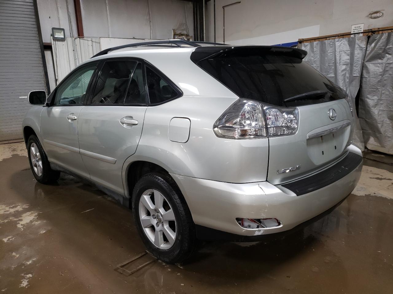 Photo 1 VIN: 2T2HK31U67C006462 - LEXUS RX 