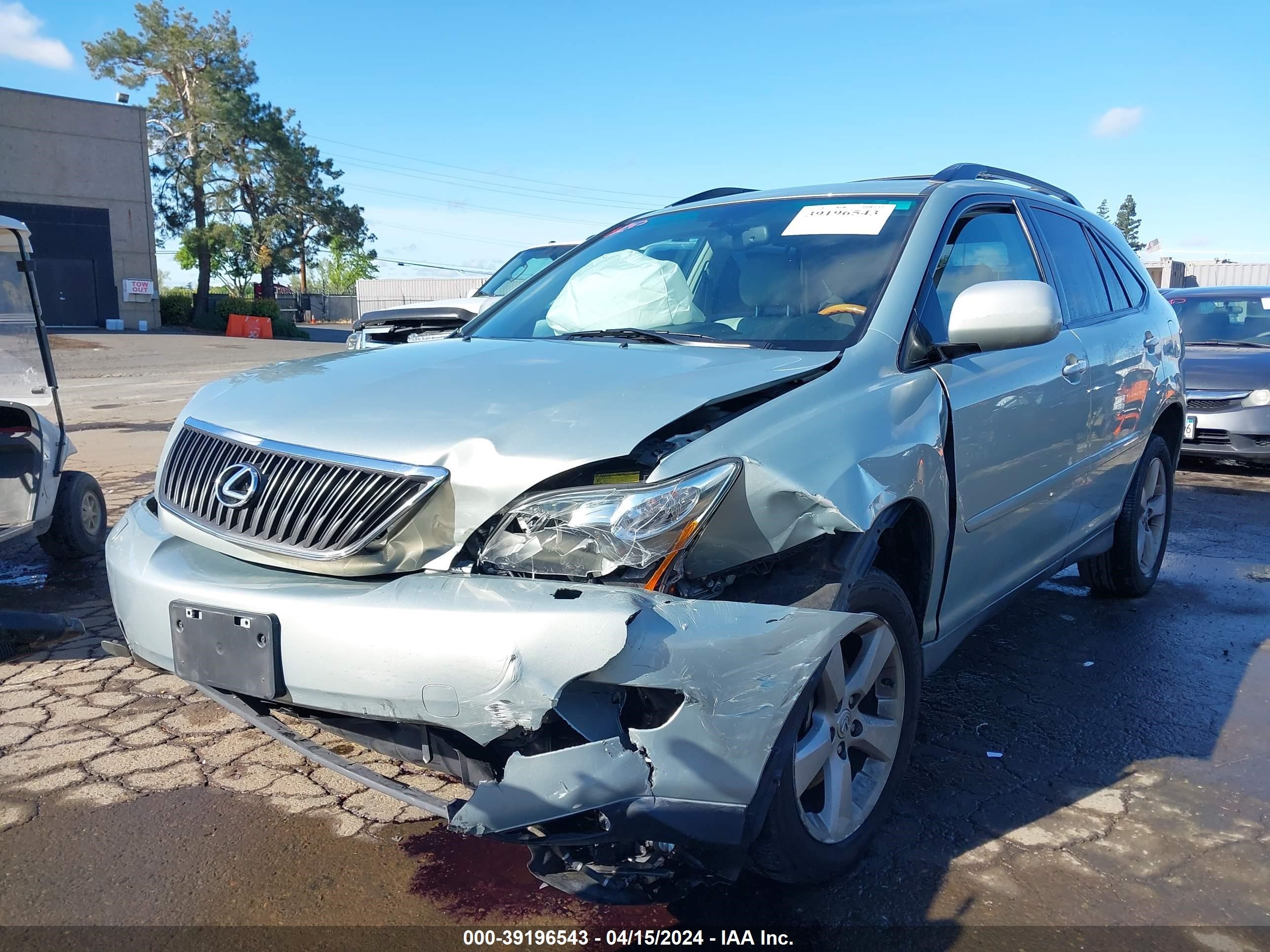 Photo 5 VIN: 2T2HK31U67C019633 - LEXUS RX 