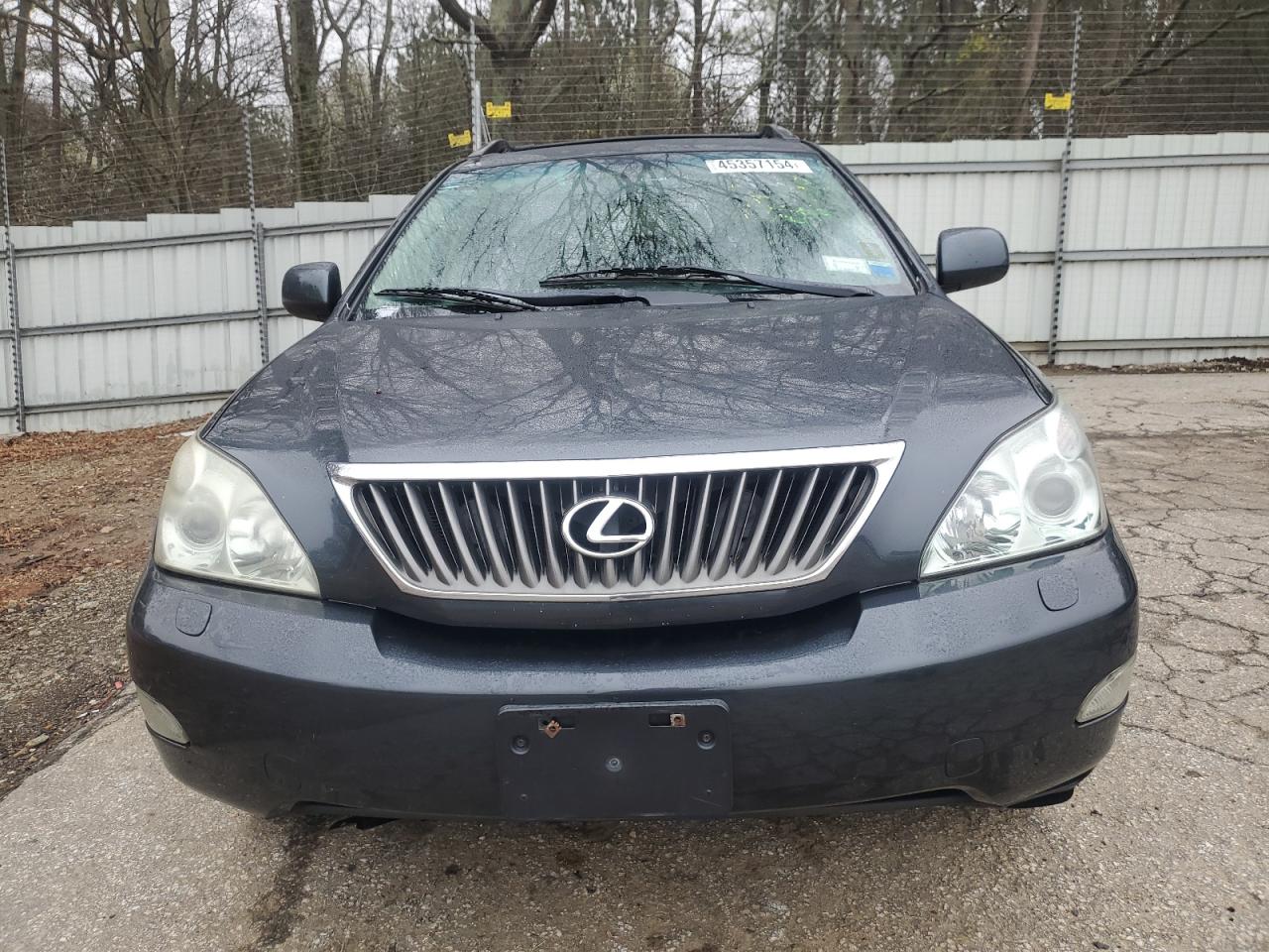 Photo 4 VIN: 2T2HK31U68C060510 - LEXUS RX 