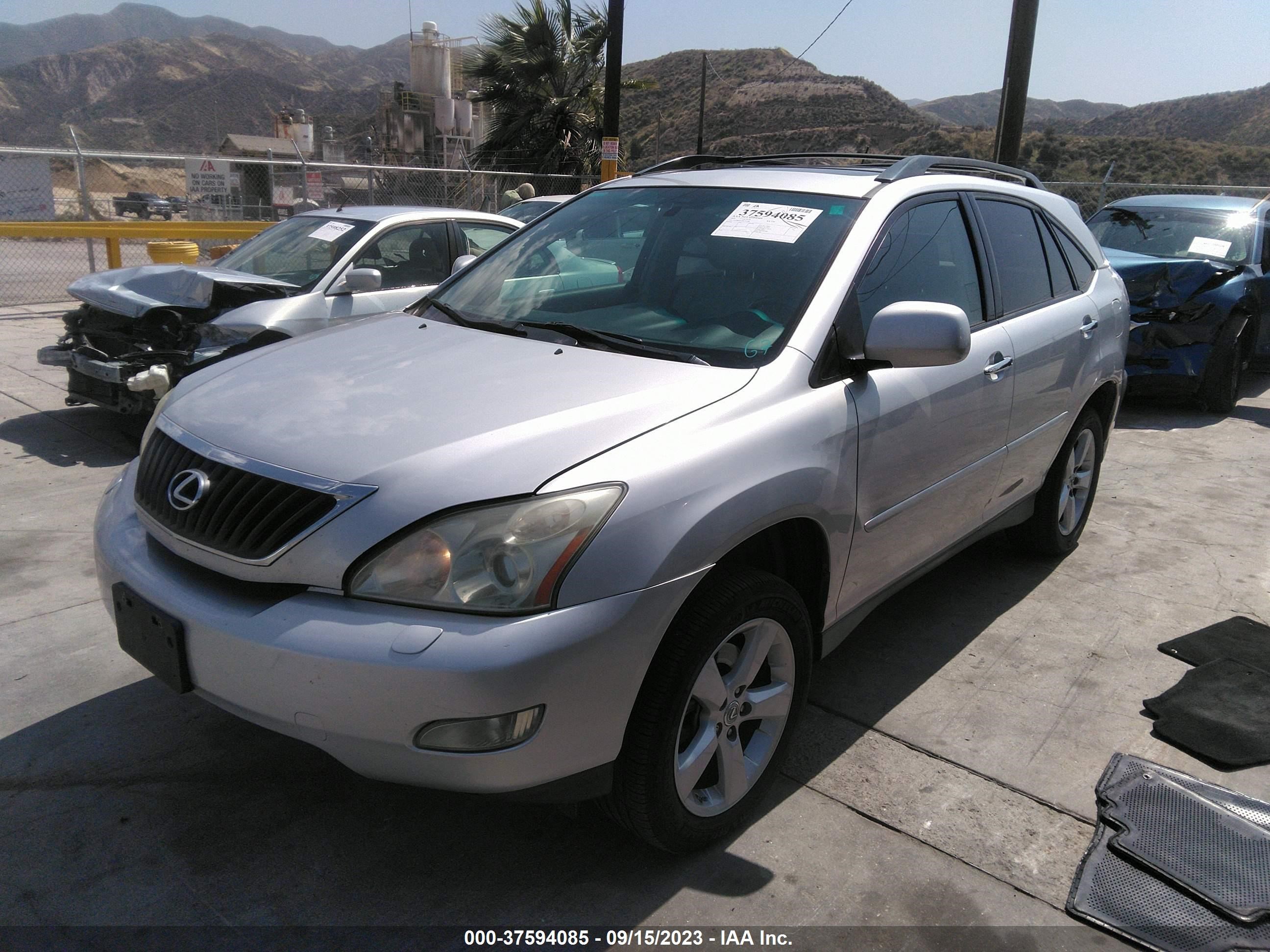 Photo 1 VIN: 2T2HK31U69C103289 - LEXUS RX 