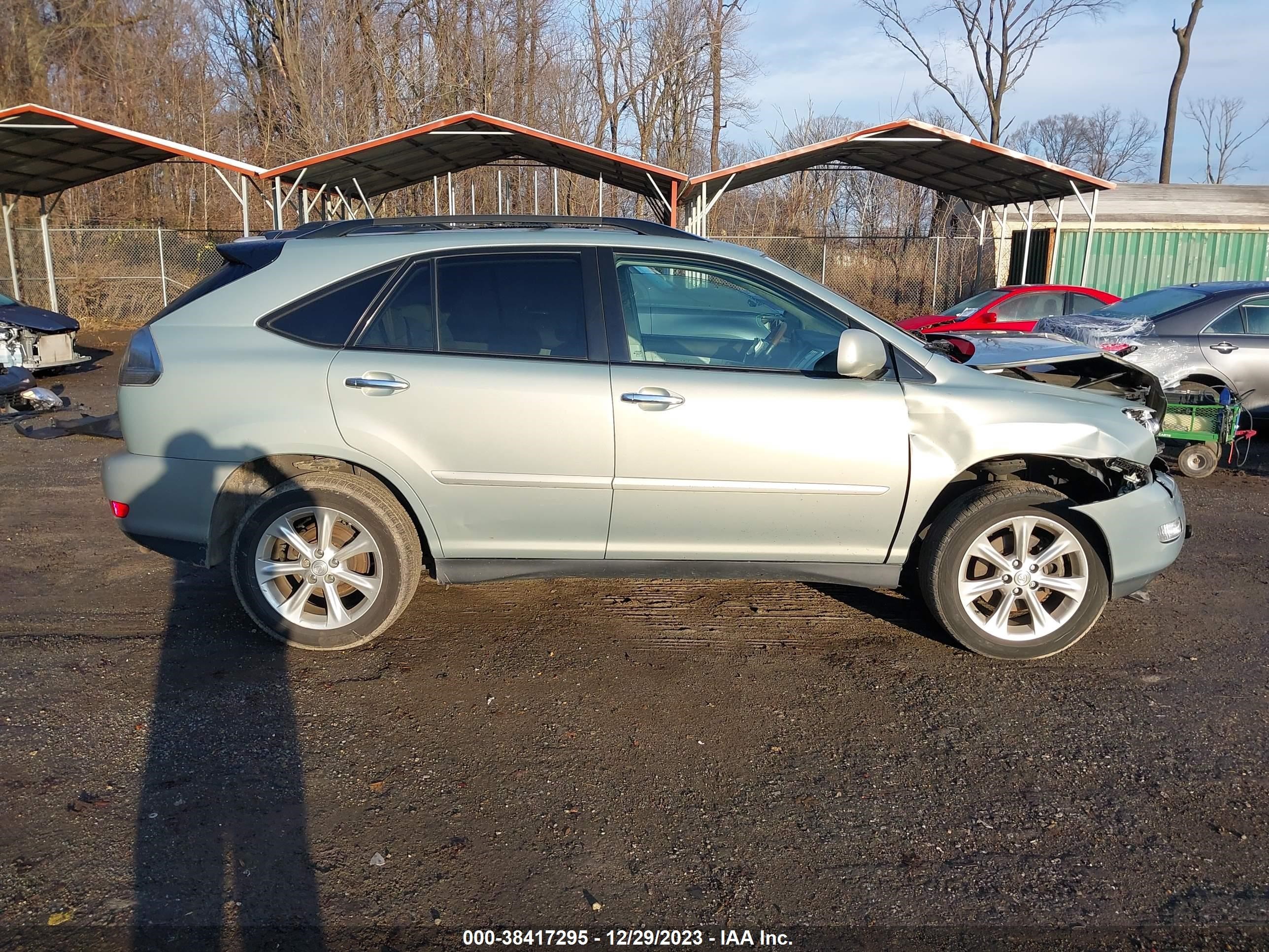 Photo 12 VIN: 2T2HK31U69C112784 - LEXUS RX 