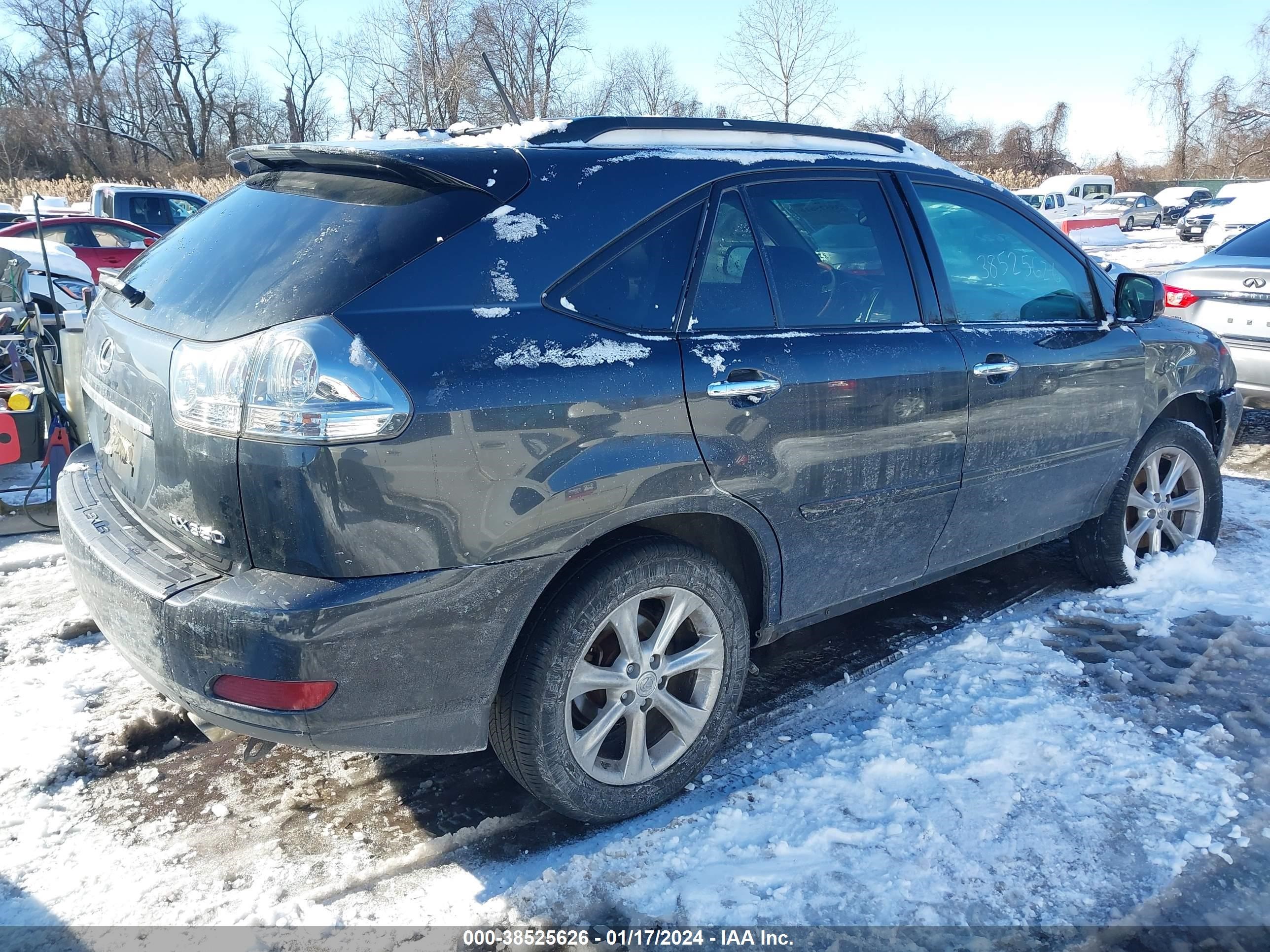 Photo 3 VIN: 2T2HK31U69C133070 - LEXUS RX 