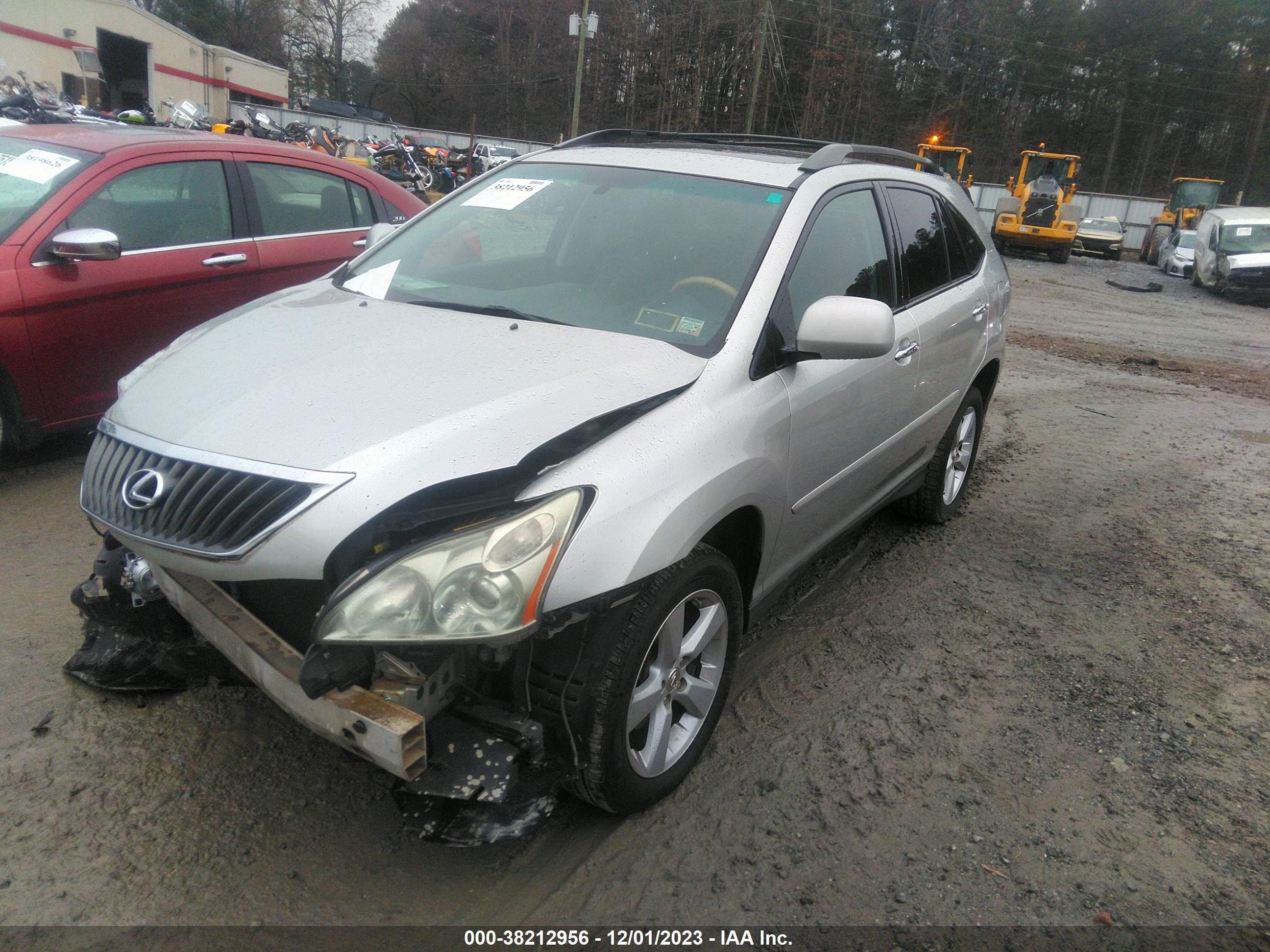 Photo 1 VIN: 2T2HK31U78C062900 - LEXUS RX 