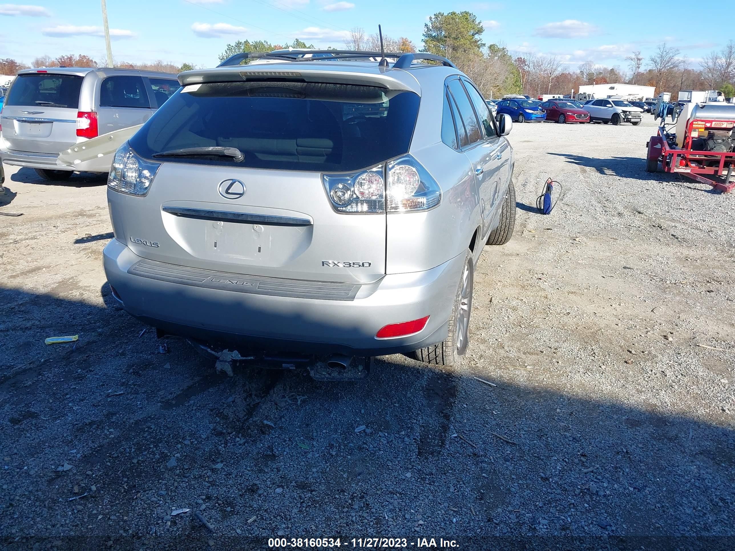 Photo 3 VIN: 2T2HK31U79C130906 - LEXUS RX 