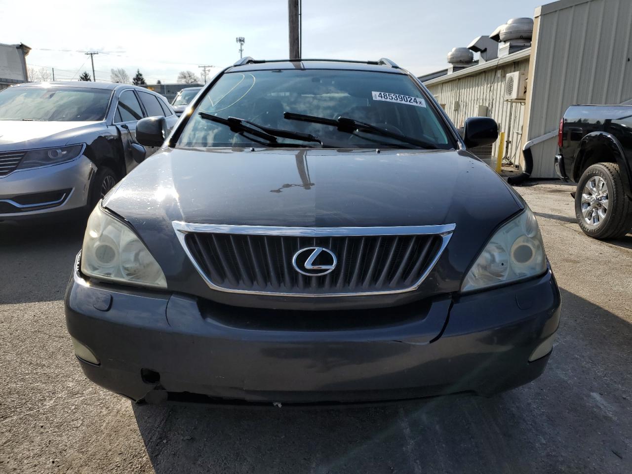 Photo 4 VIN: 2T2HK31U79C134793 - LEXUS RX 