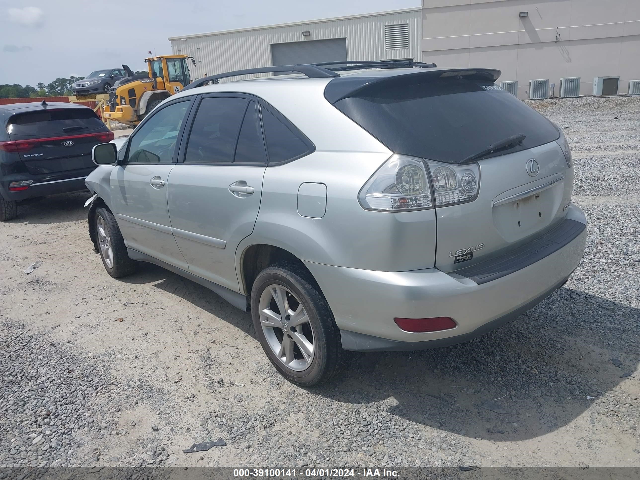 Photo 2 VIN: 2T2HK31U87C015700 - LEXUS RX 