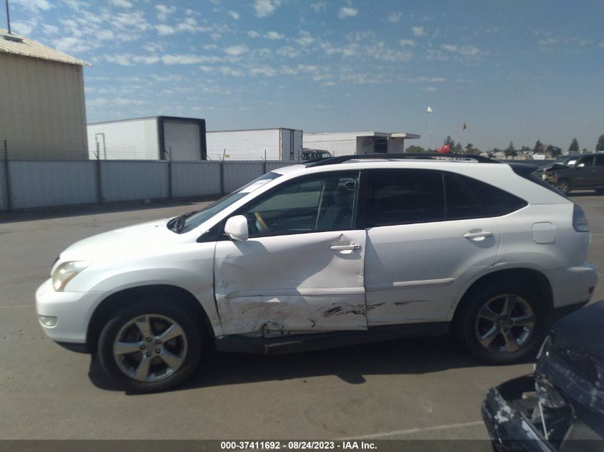 Photo 13 VIN: 2T2HK31U87C017236 - LEXUS RX 