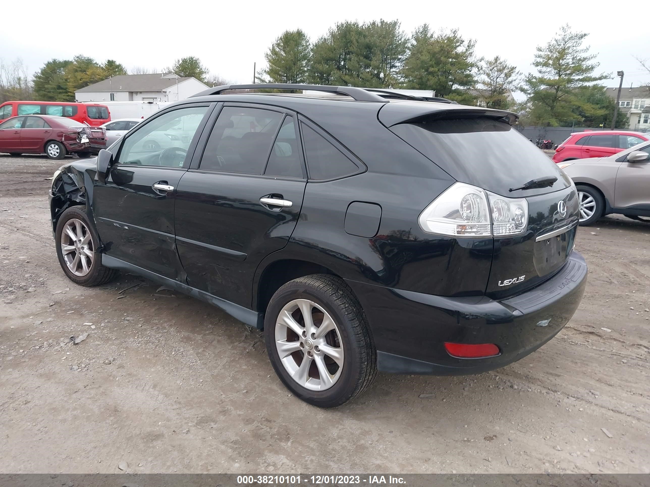 Photo 2 VIN: 2T2HK31U88C054210 - LEXUS RX 