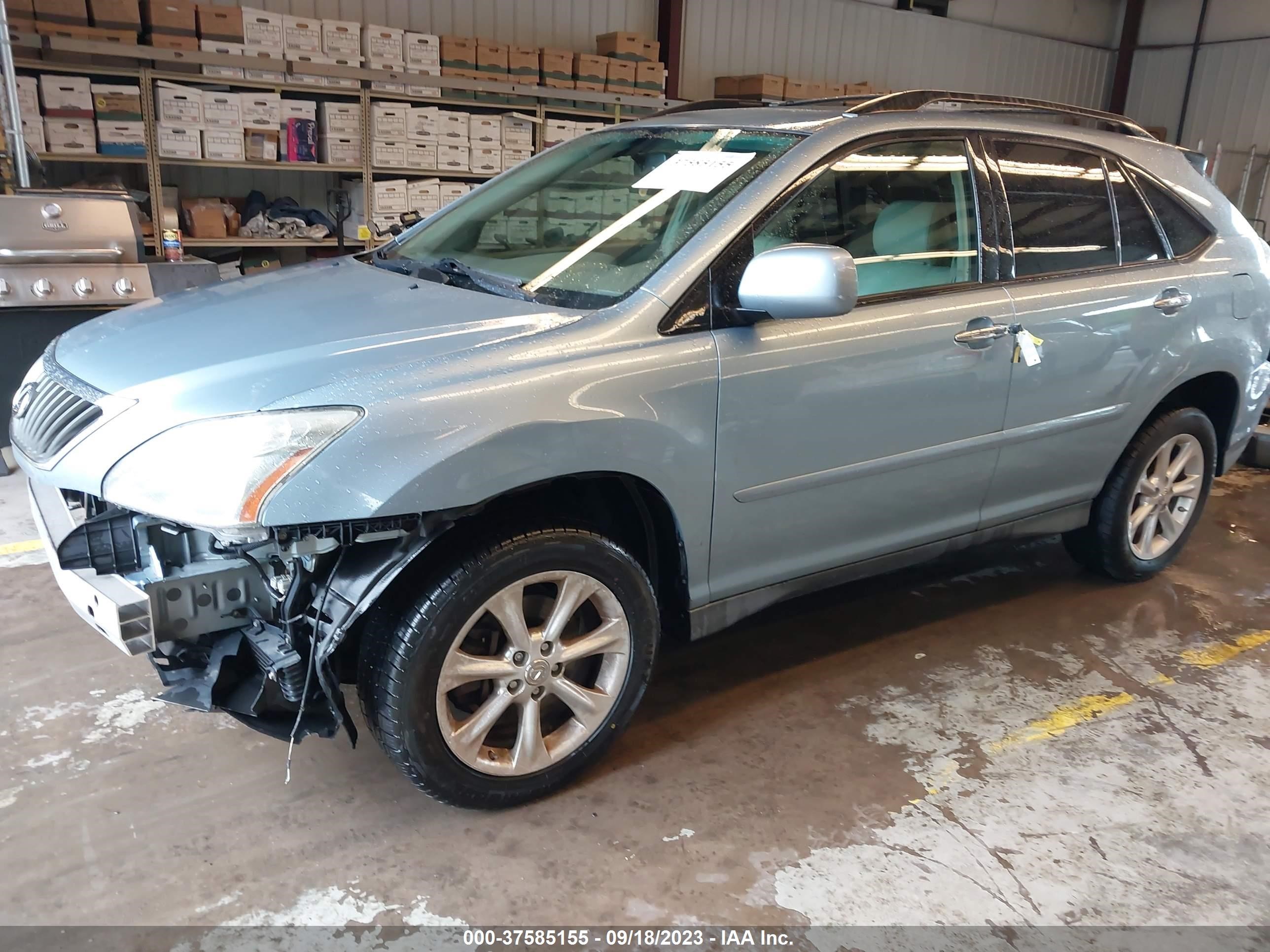 Photo 1 VIN: 2T2HK31U88C066941 - LEXUS RX 