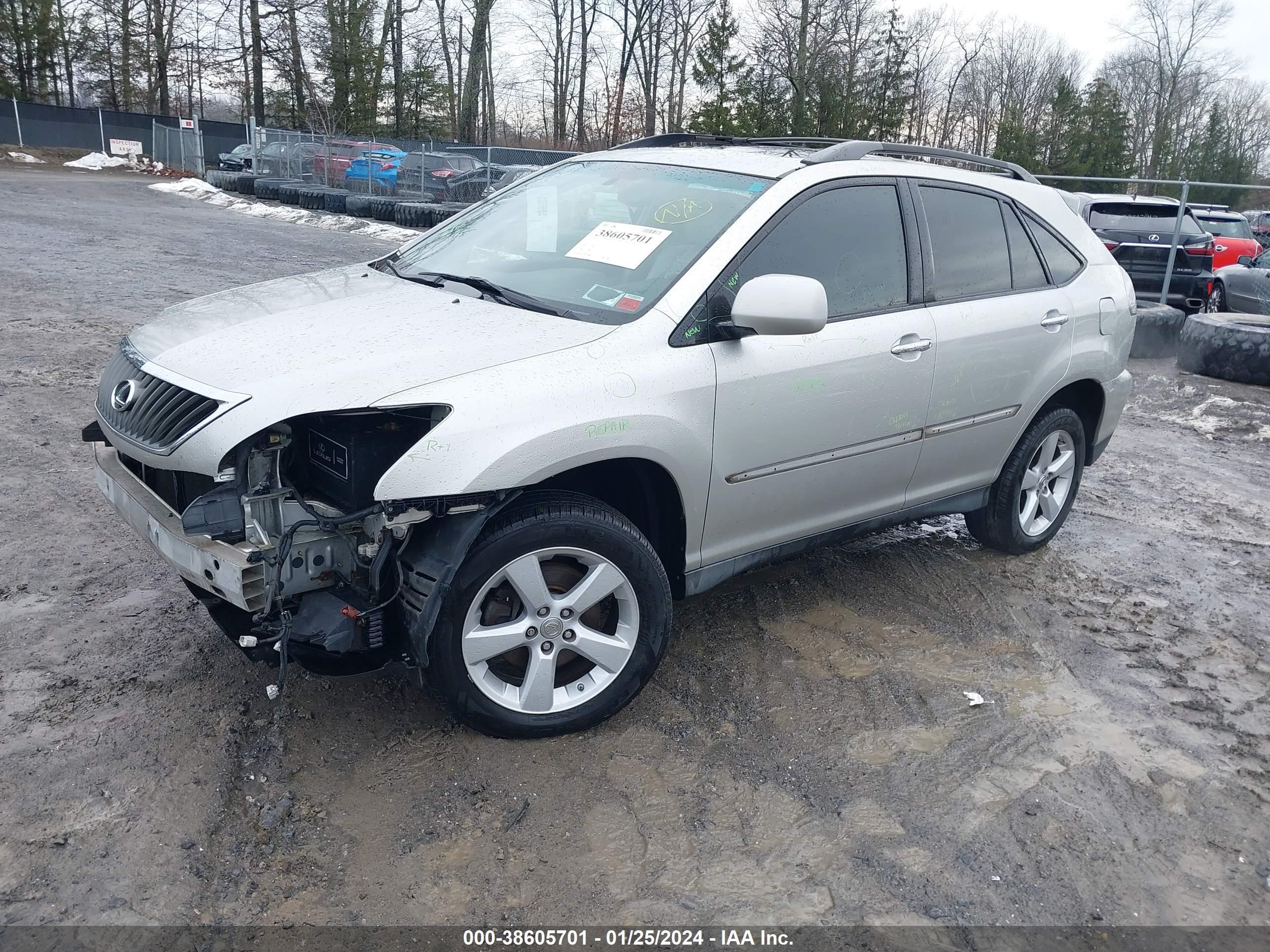 Photo 1 VIN: 2T2HK31U98C094621 - LEXUS RX 