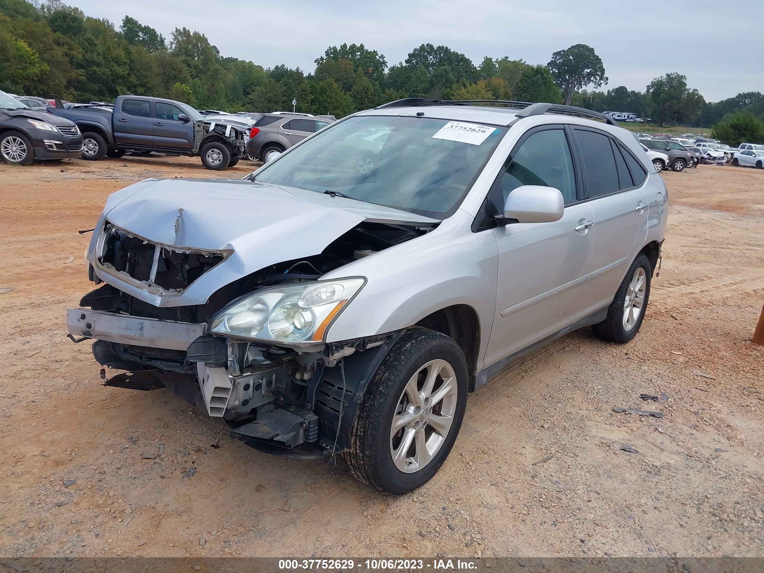 Photo 1 VIN: 2T2HK31U99C100113 - LEXUS RX 