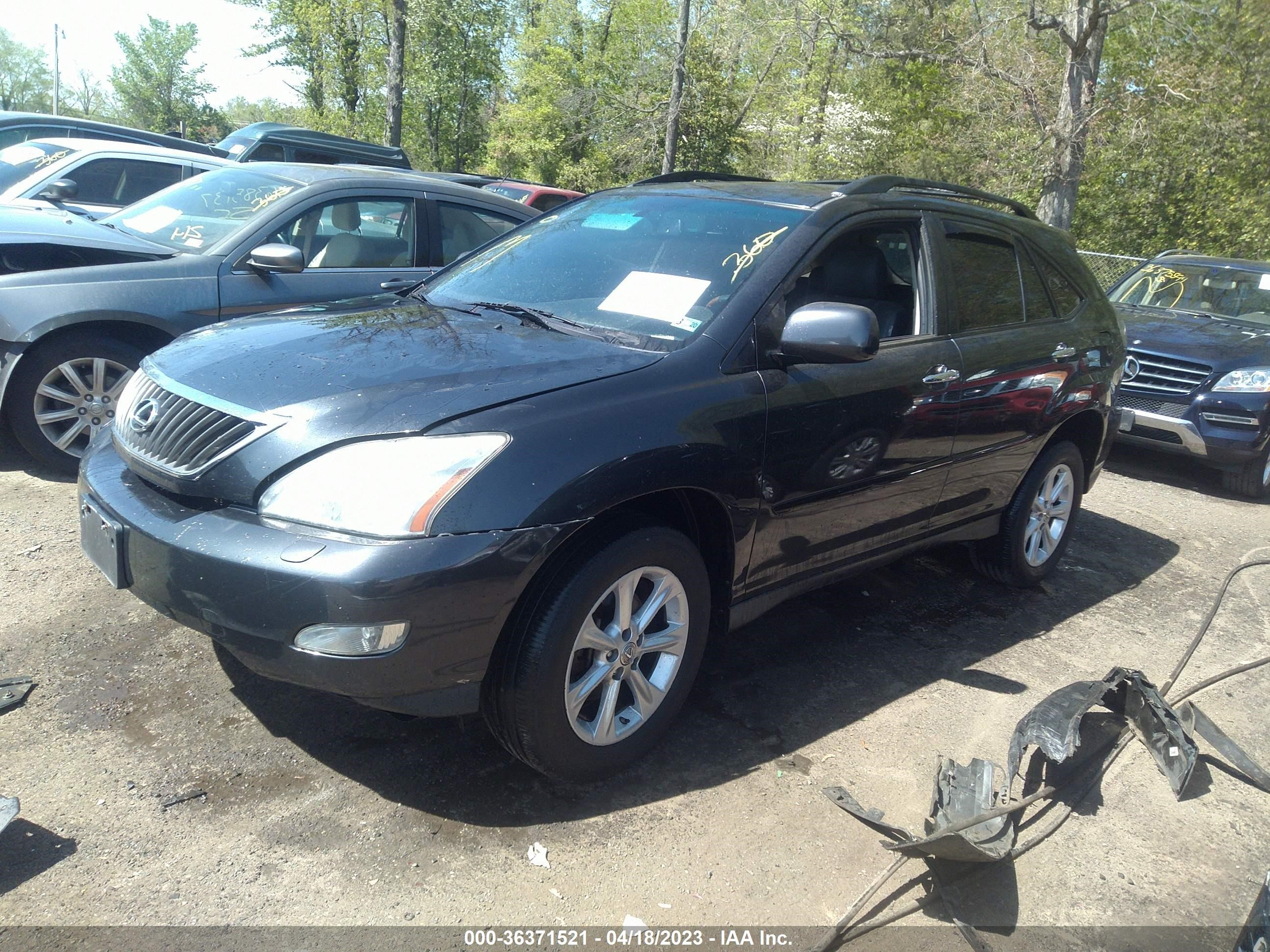 Photo 1 VIN: 2T2HK31U99C118207 - LEXUS RX 