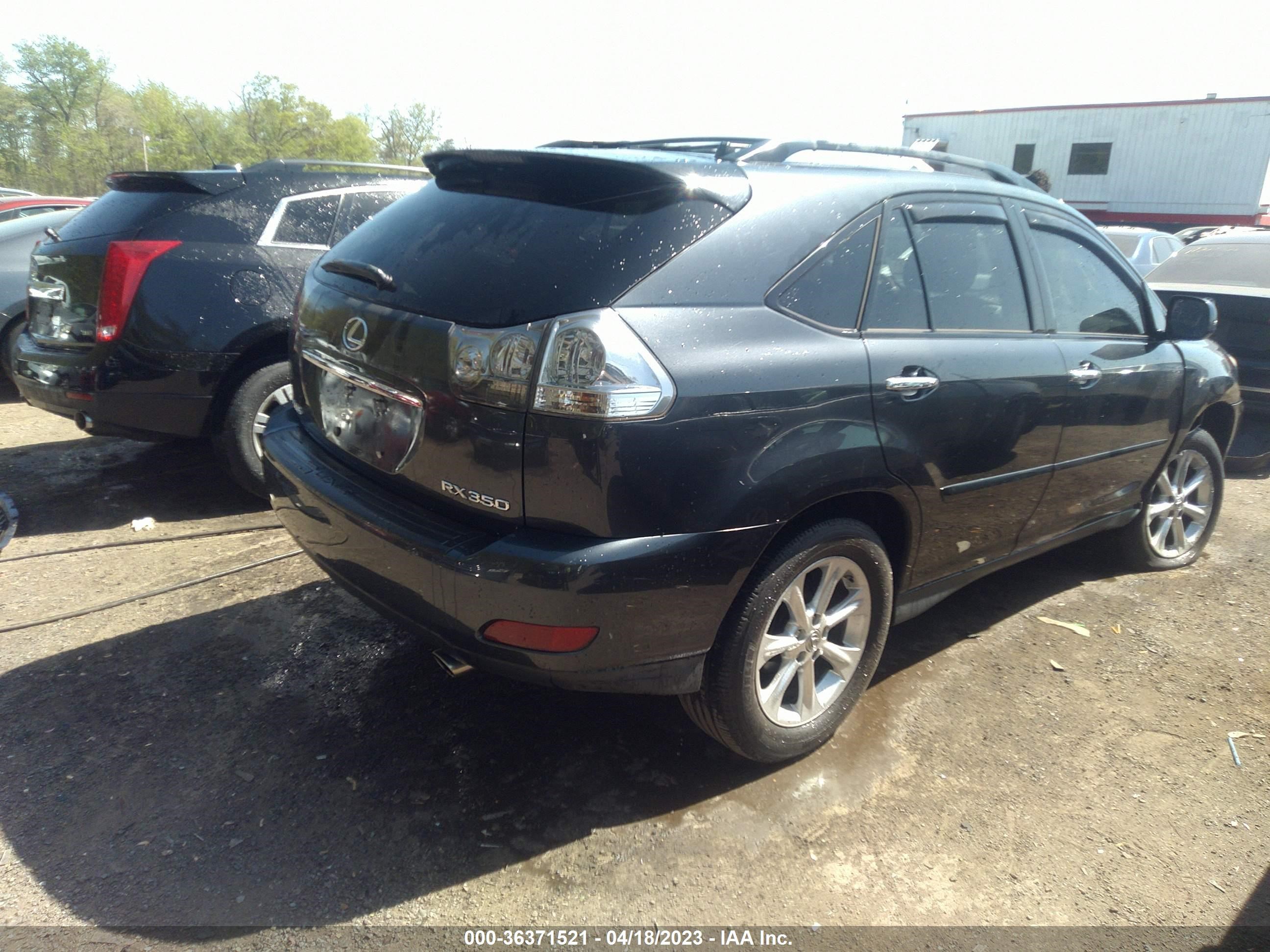 Photo 3 VIN: 2T2HK31U99C118207 - LEXUS RX 