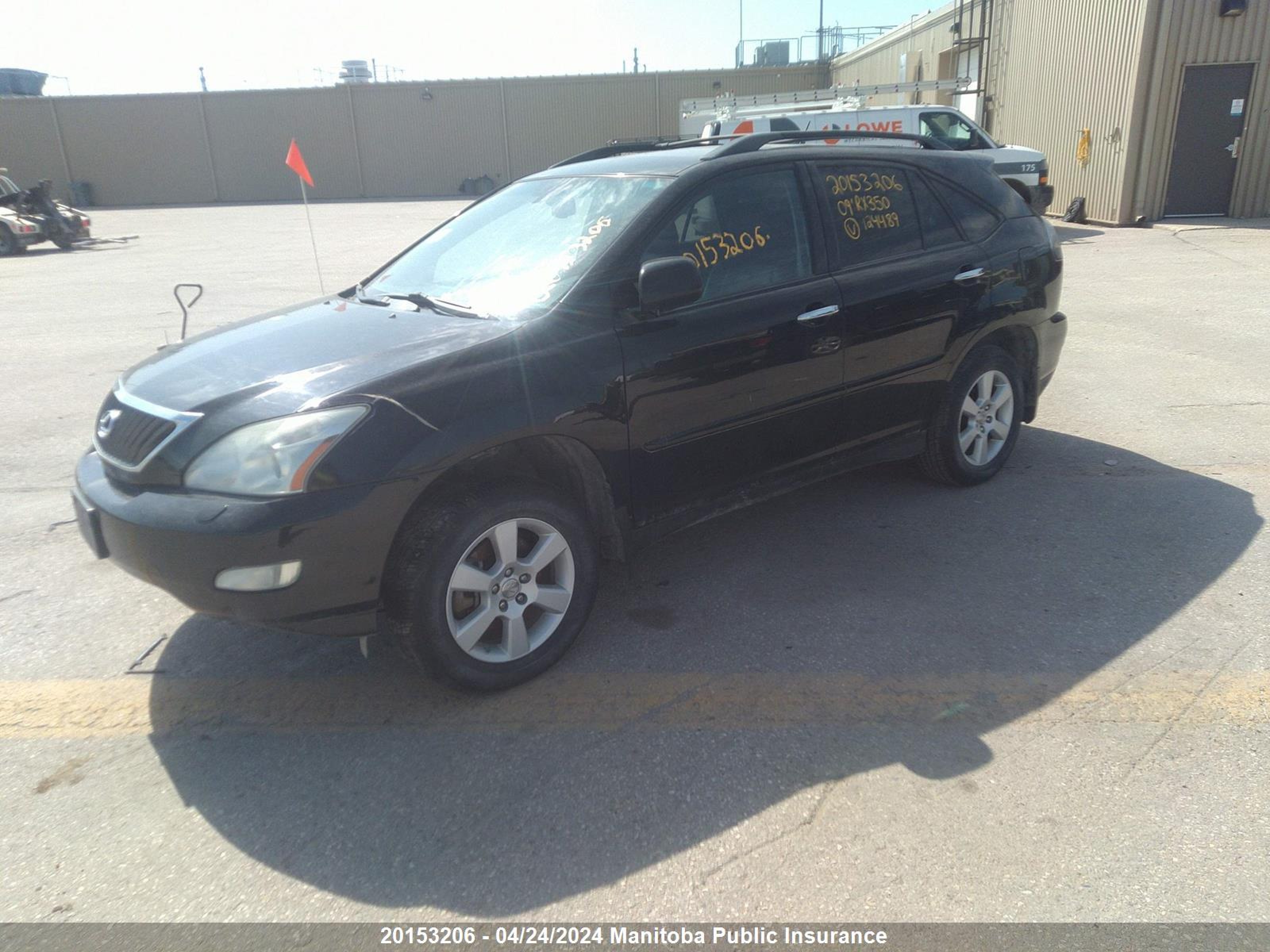 Photo 1 VIN: 2T2HK31U99C124489 - LEXUS RX 