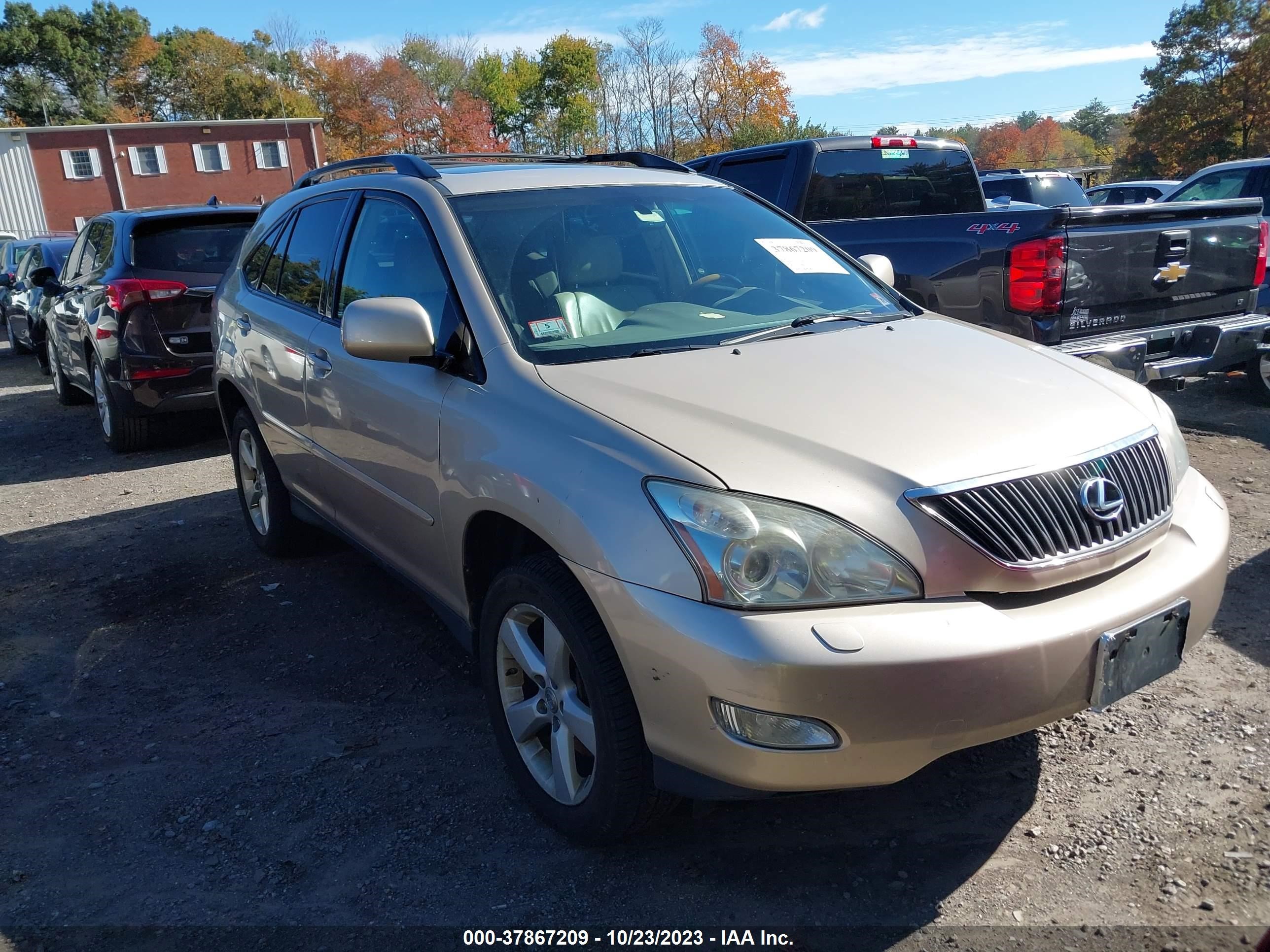 Photo 0 VIN: 2T2HK31UX7C036628 - LEXUS RX 