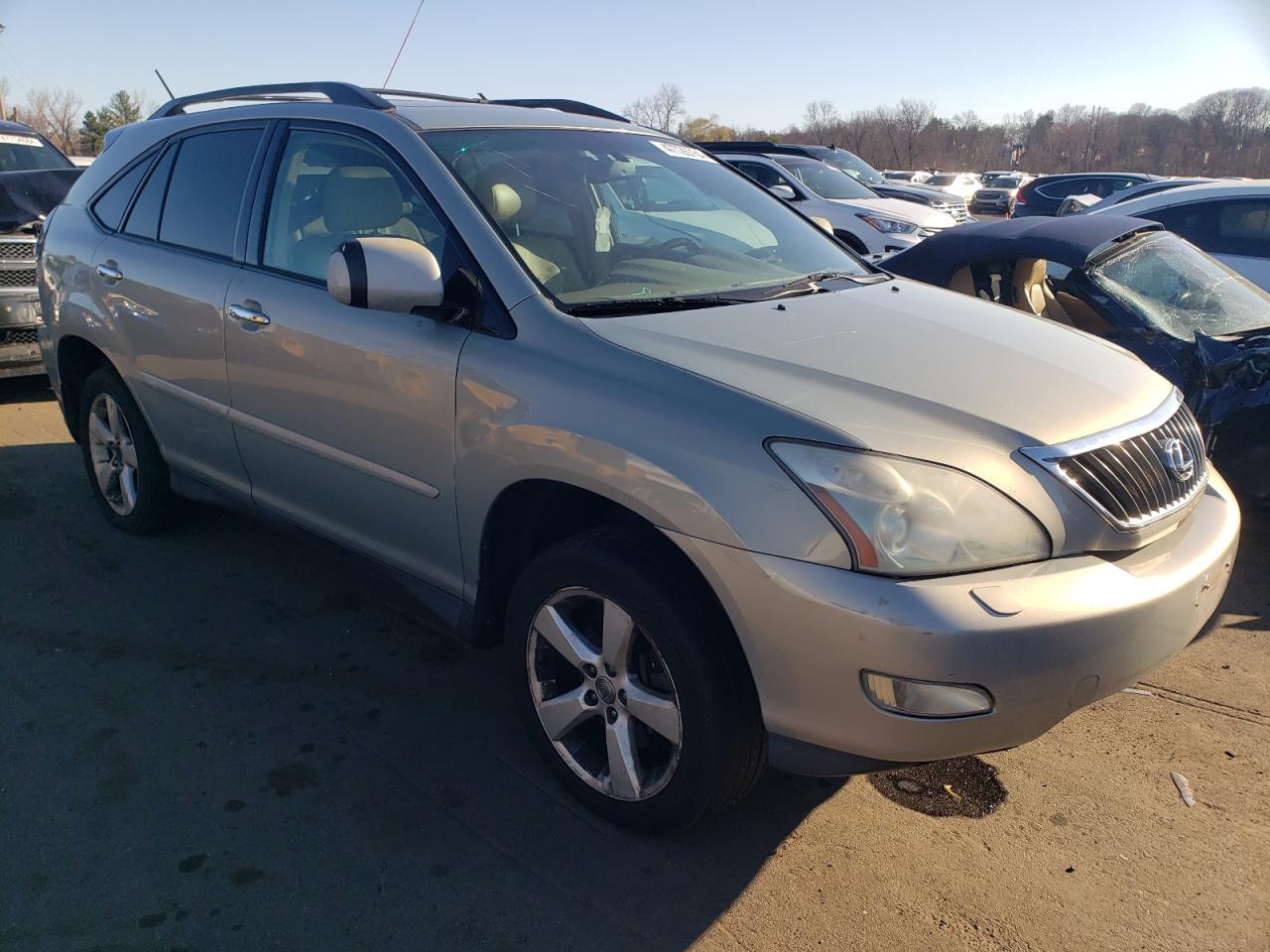 Photo 3 VIN: 2T2HK31UX8C064804 - LEXUS RX 