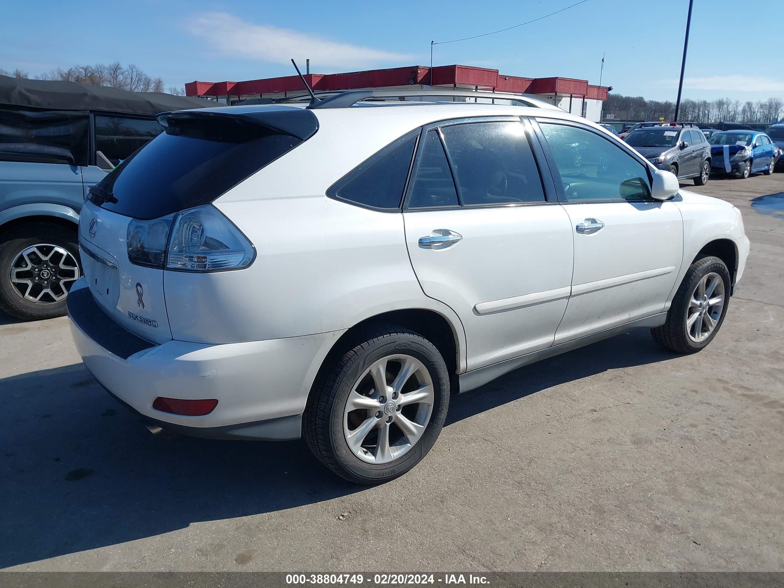 Photo 3 VIN: 2T2HK31UX8C080274 - LEXUS RX 