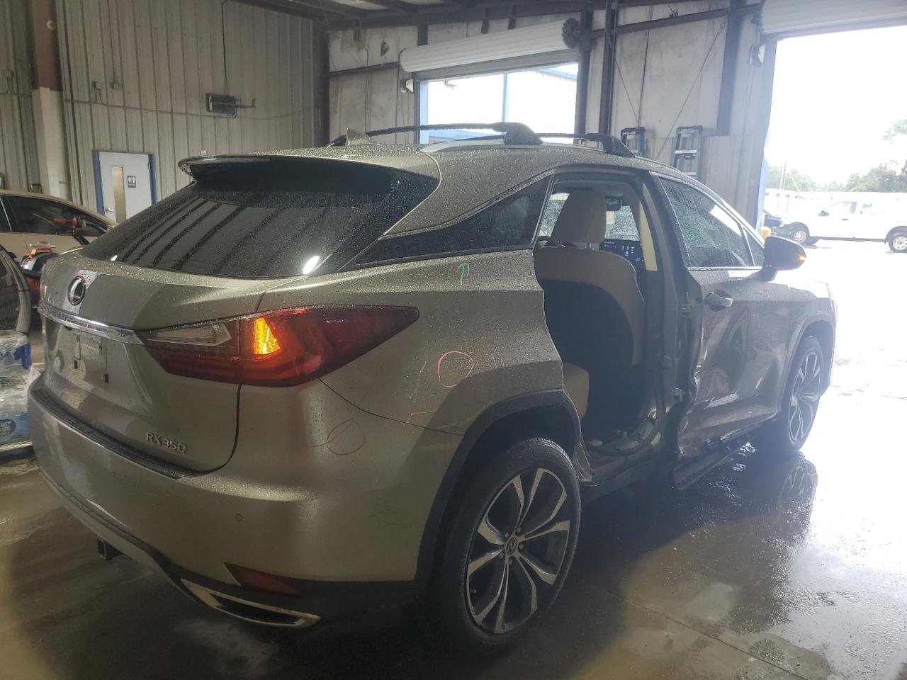 Photo 2 VIN: 2T2HZMAA0LC156973 - LEXUS RX 350 