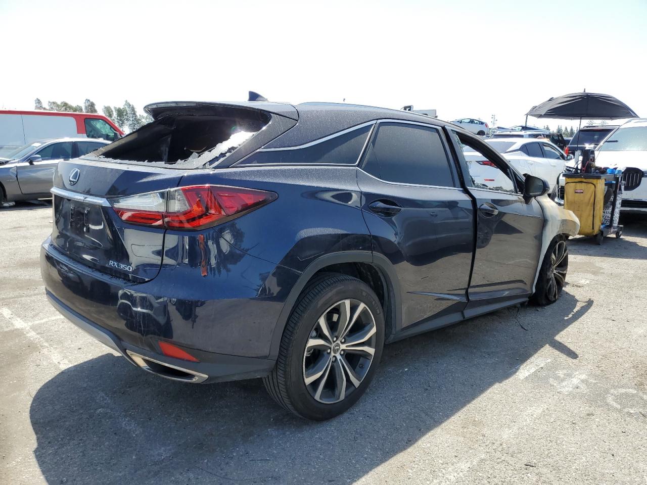 Photo 2 VIN: 2T2HZMAA2NC244975 - LEXUS RX 