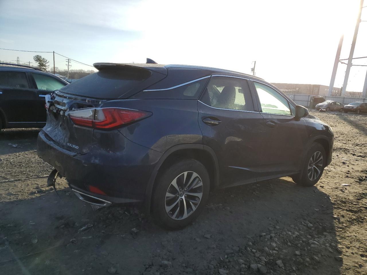 Photo 2 VIN: 2T2HZMDA0MC281534 - LEXUS RX 