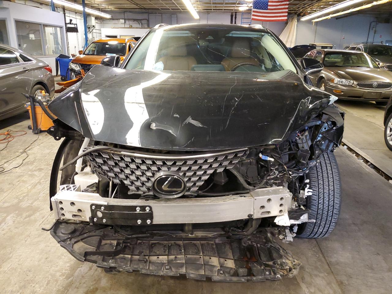 Photo 4 VIN: 2T2HZMDA6NC351796 - LEXUS RX 