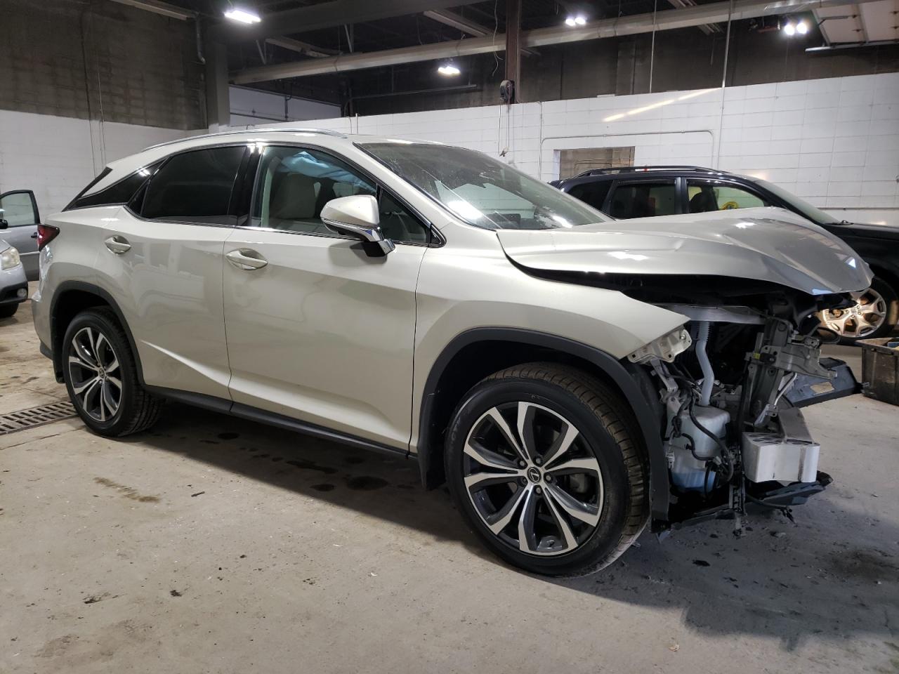 Photo 3 VIN: 2T2HZMDA7LC215318 - LEXUS RX 