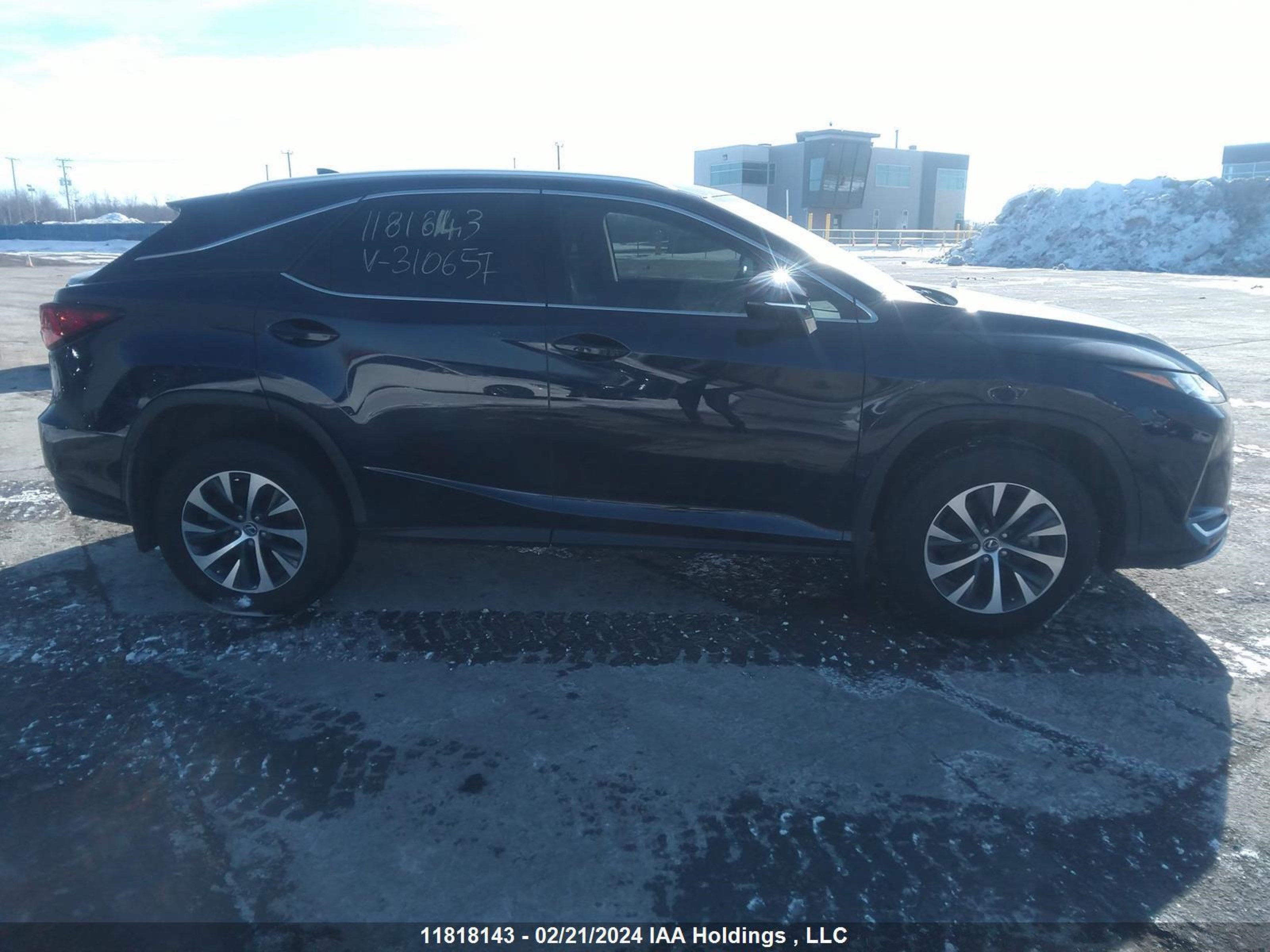 Photo 13 VIN: 2T2HZMDA7NC310657 - LEXUS RX 