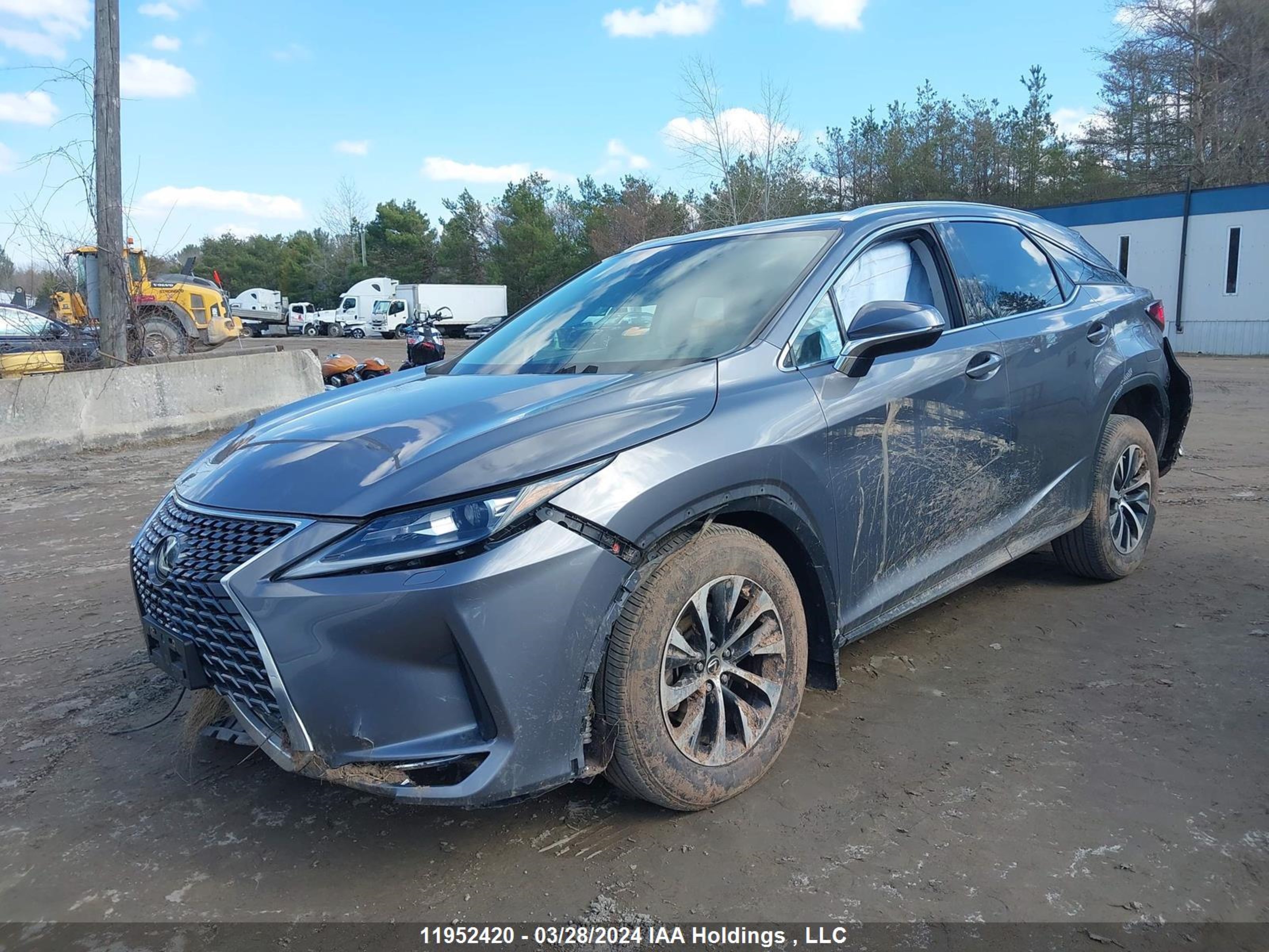 Photo 1 VIN: 2T2HZMDA8NC323059 - LEXUS RX 