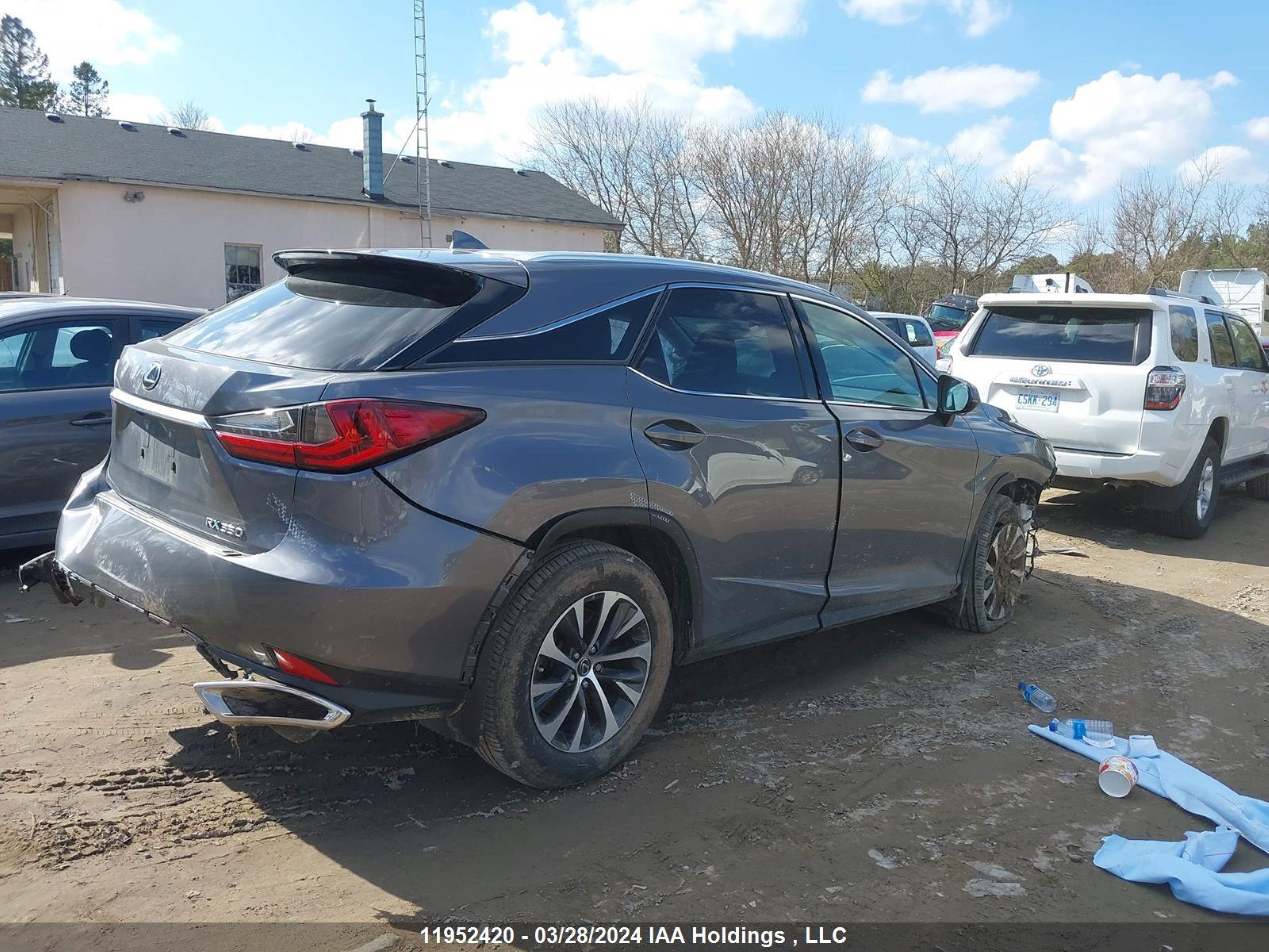 Photo 3 VIN: 2T2HZMDA8NC323059 - LEXUS RX 