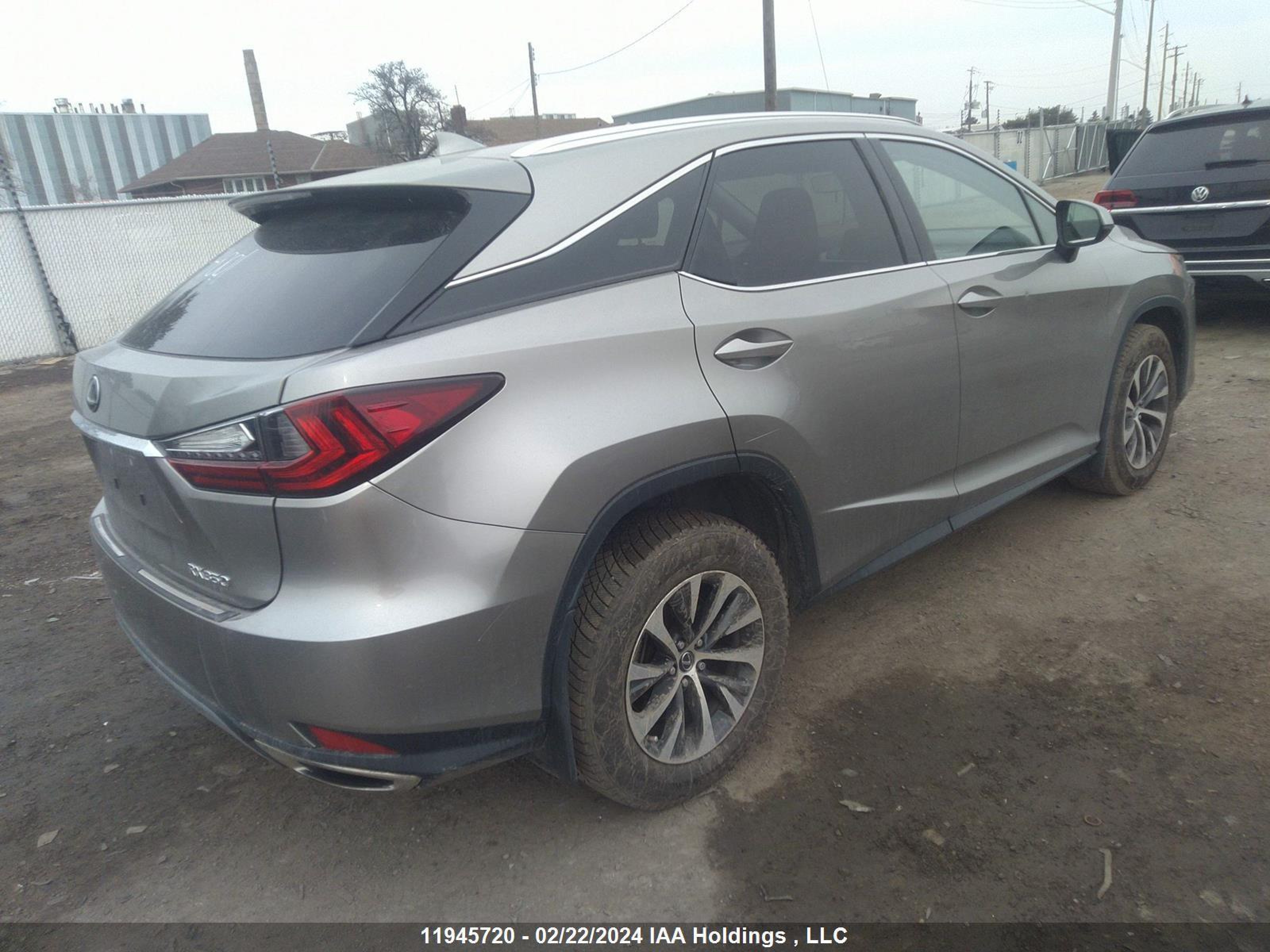 Photo 3 VIN: 2T2HZMDAXNC334001 - LEXUS RX 