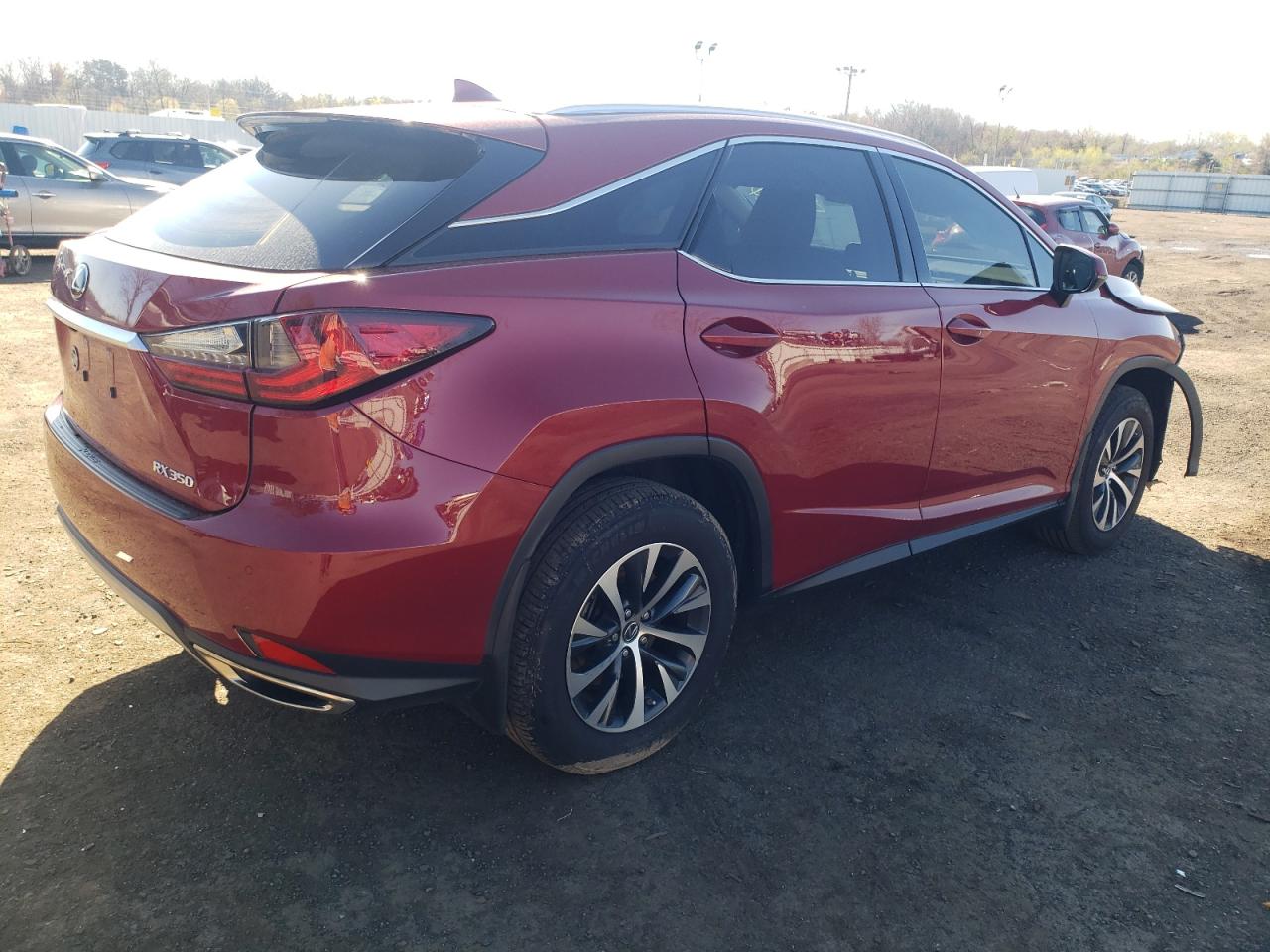 Photo 2 VIN: 2T2HZMDAXNC355219 - LEXUS RX 