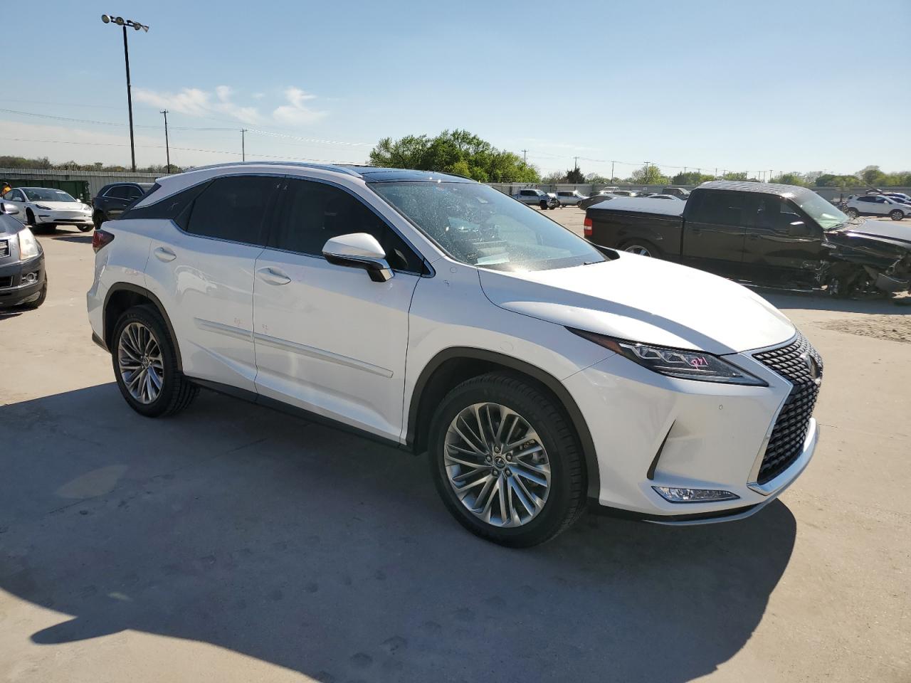 Photo 3 VIN: 2T2JZMDA2LC230083 - LEXUS RX 