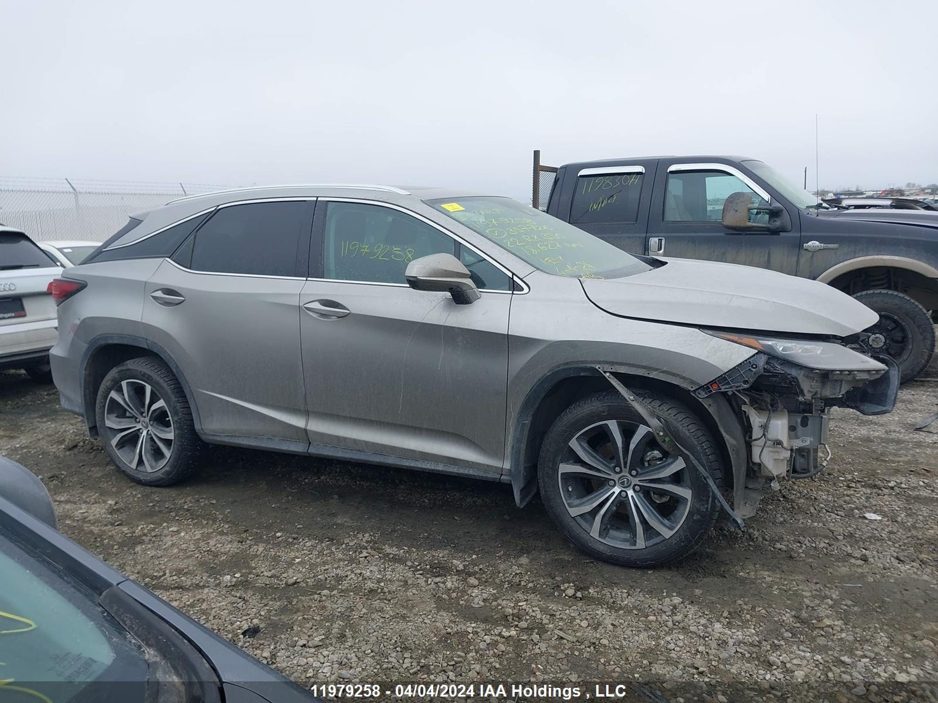 Photo 13 VIN: 2T2JZMDA2NC357726 - LEXUS RX 