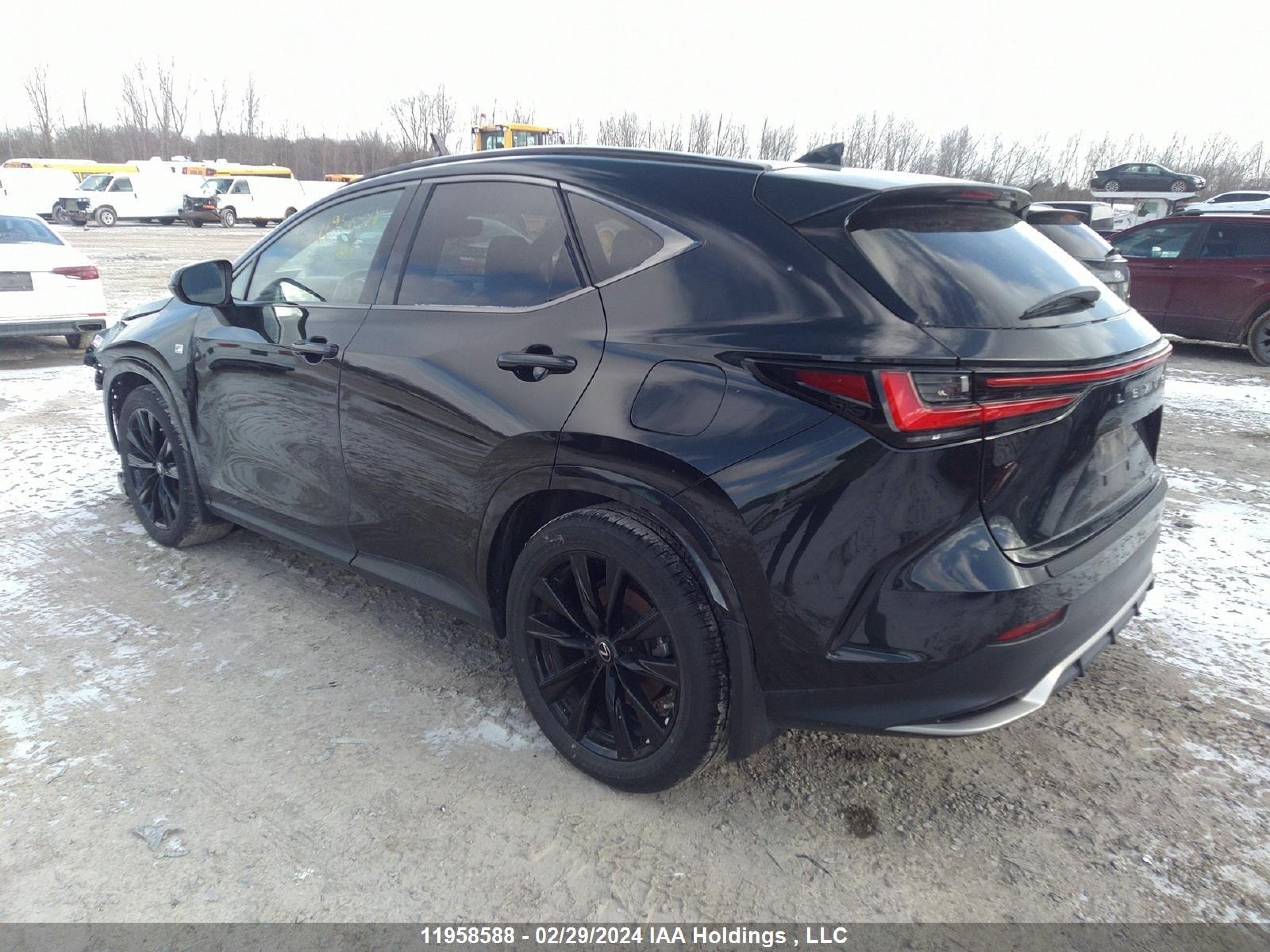 Photo 2 VIN: 2T2KGCEZ0NC013384 - LEXUS NX 