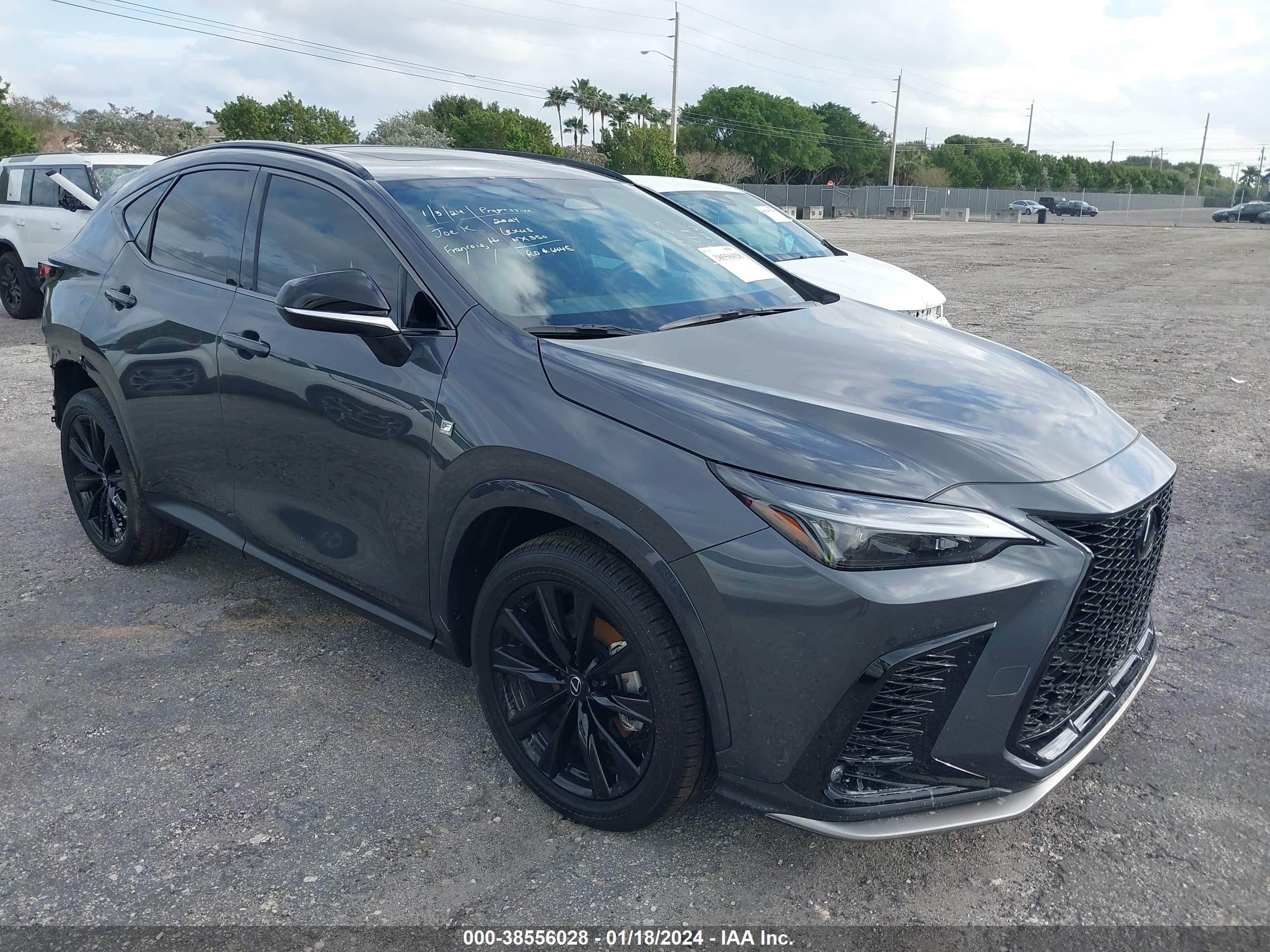 Photo 0 VIN: 2T2KGCEZ0RC040641 - LEXUS NX 