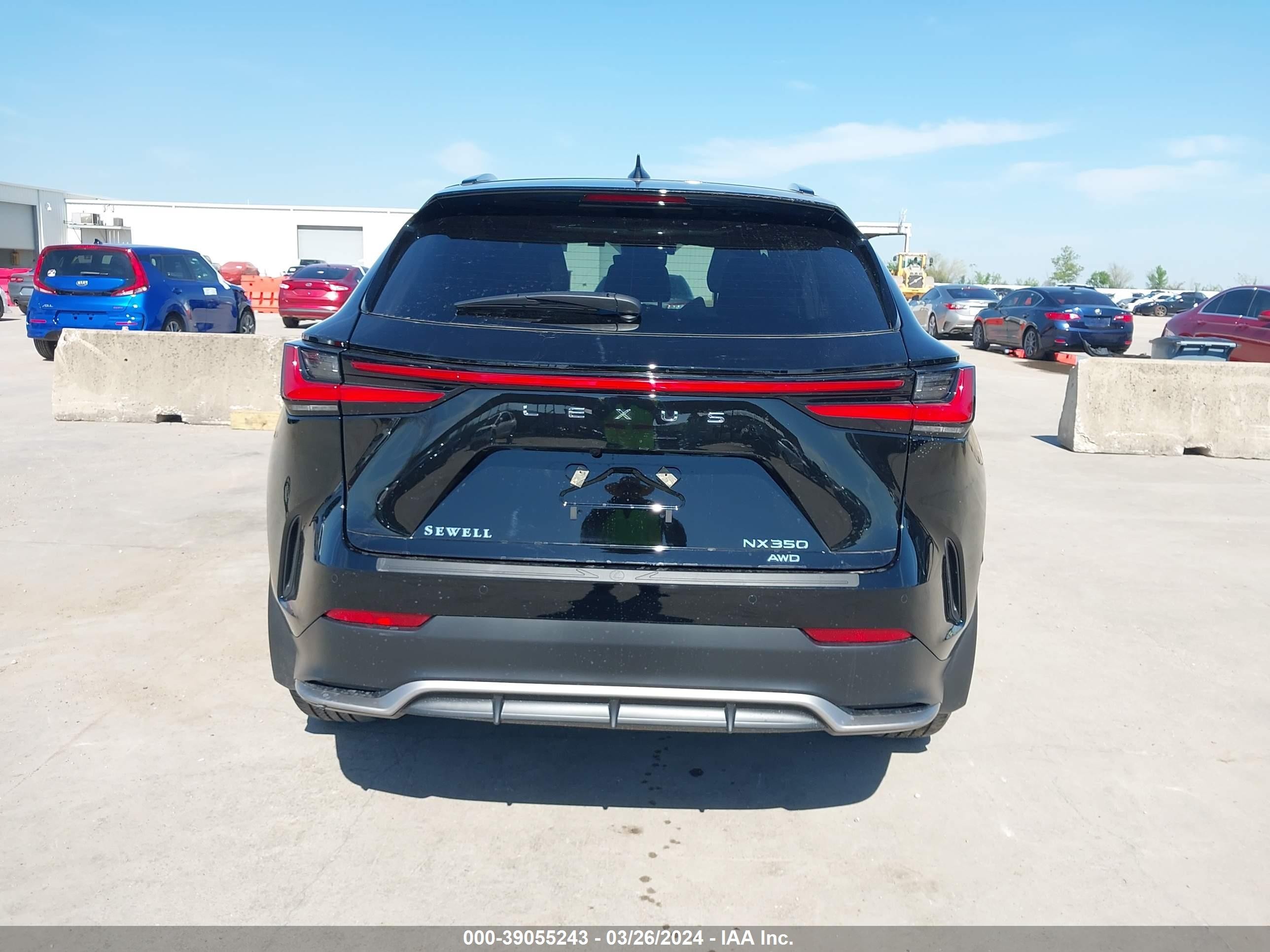 Photo 16 VIN: 2T2KGCEZ1RC043533 - LEXUS NX 350 LUX 