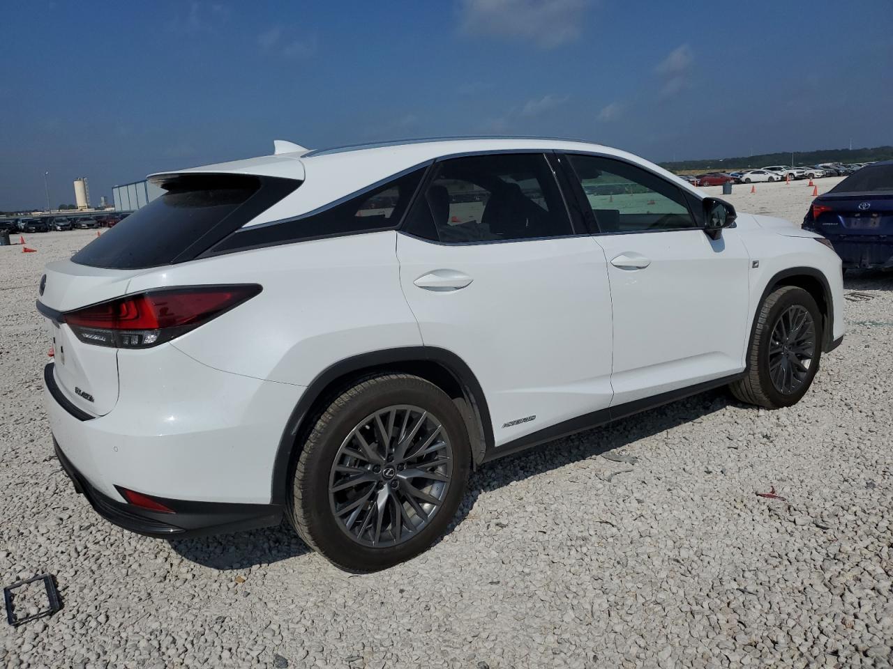 Photo 2 VIN: 2T2YGMDA9MC058947 - LEXUS RX 