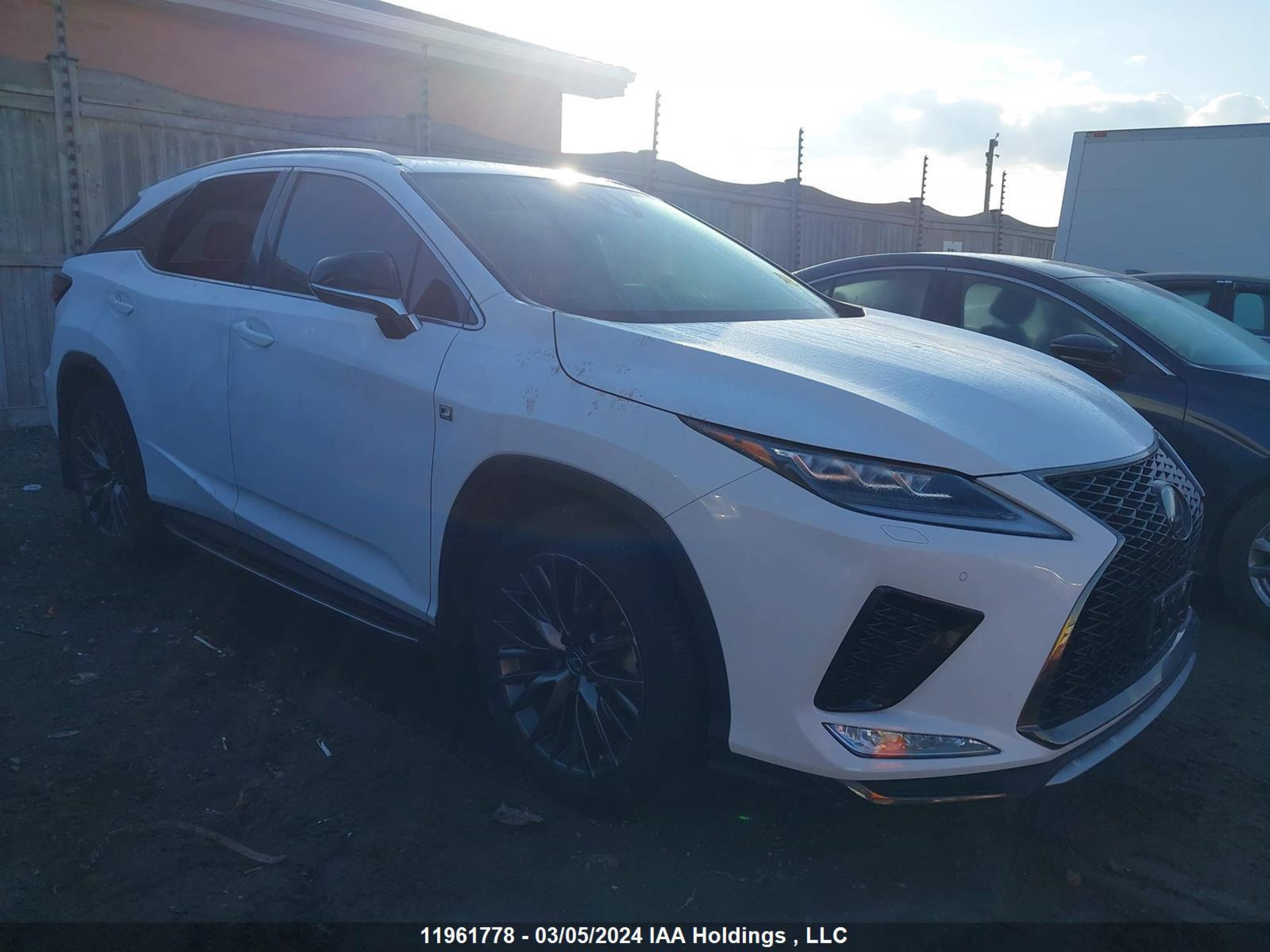 Photo 0 VIN: 2T2YZMDA5NC364359 - LEXUS RX 