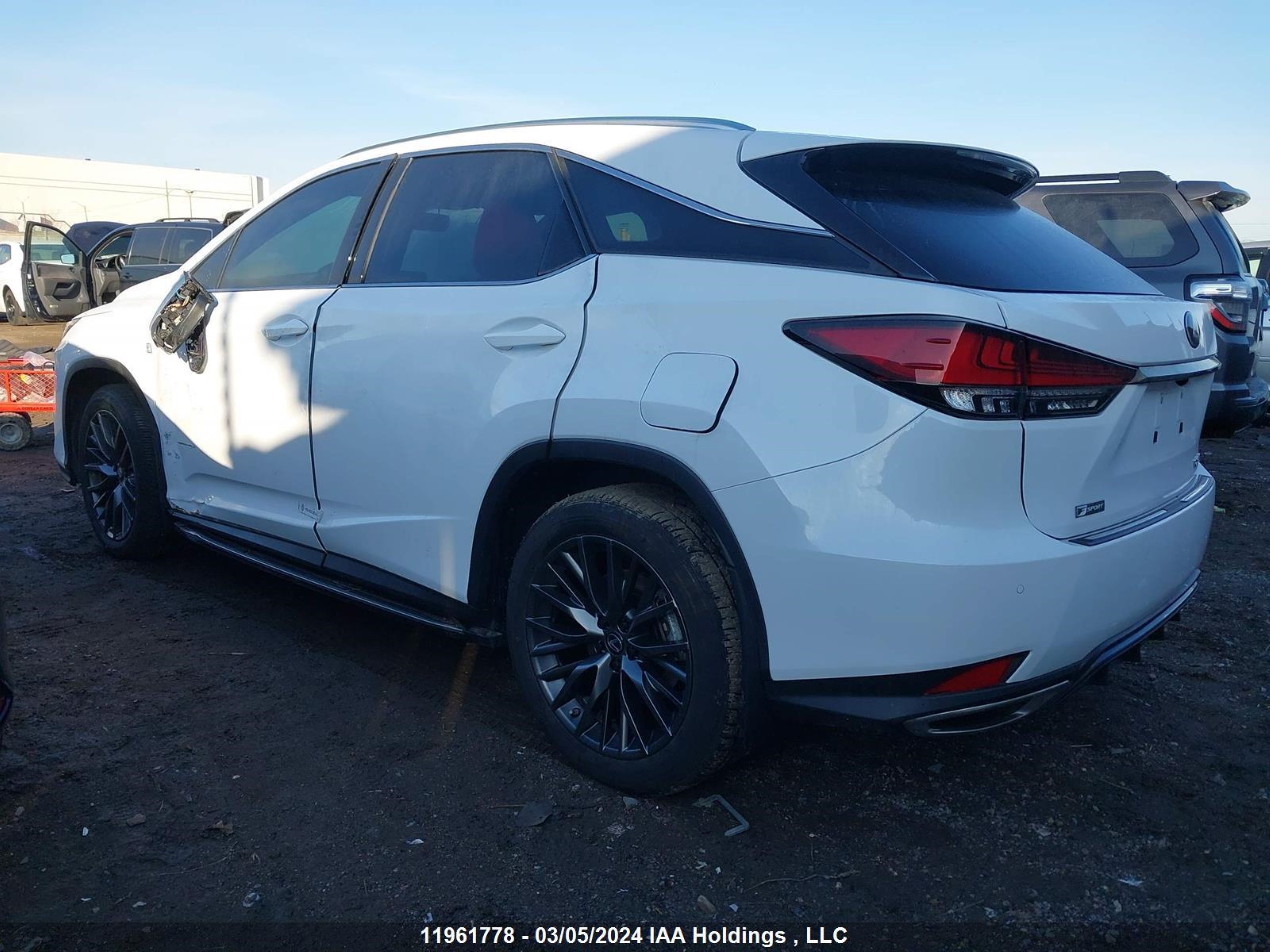 Photo 2 VIN: 2T2YZMDA5NC364359 - LEXUS RX 