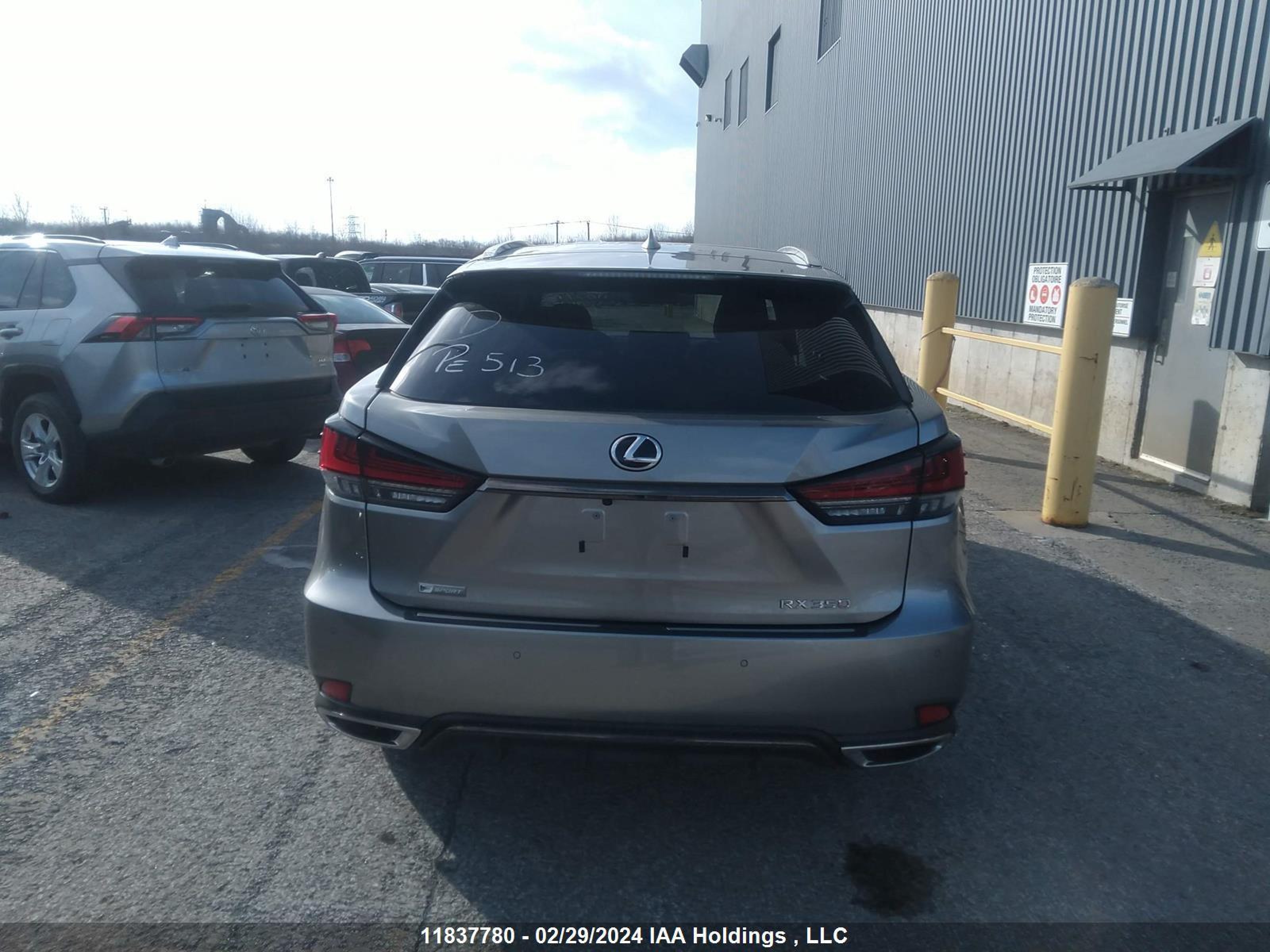 Photo 16 VIN: 2T2YZMDA6NC330916 - LEXUS RX 