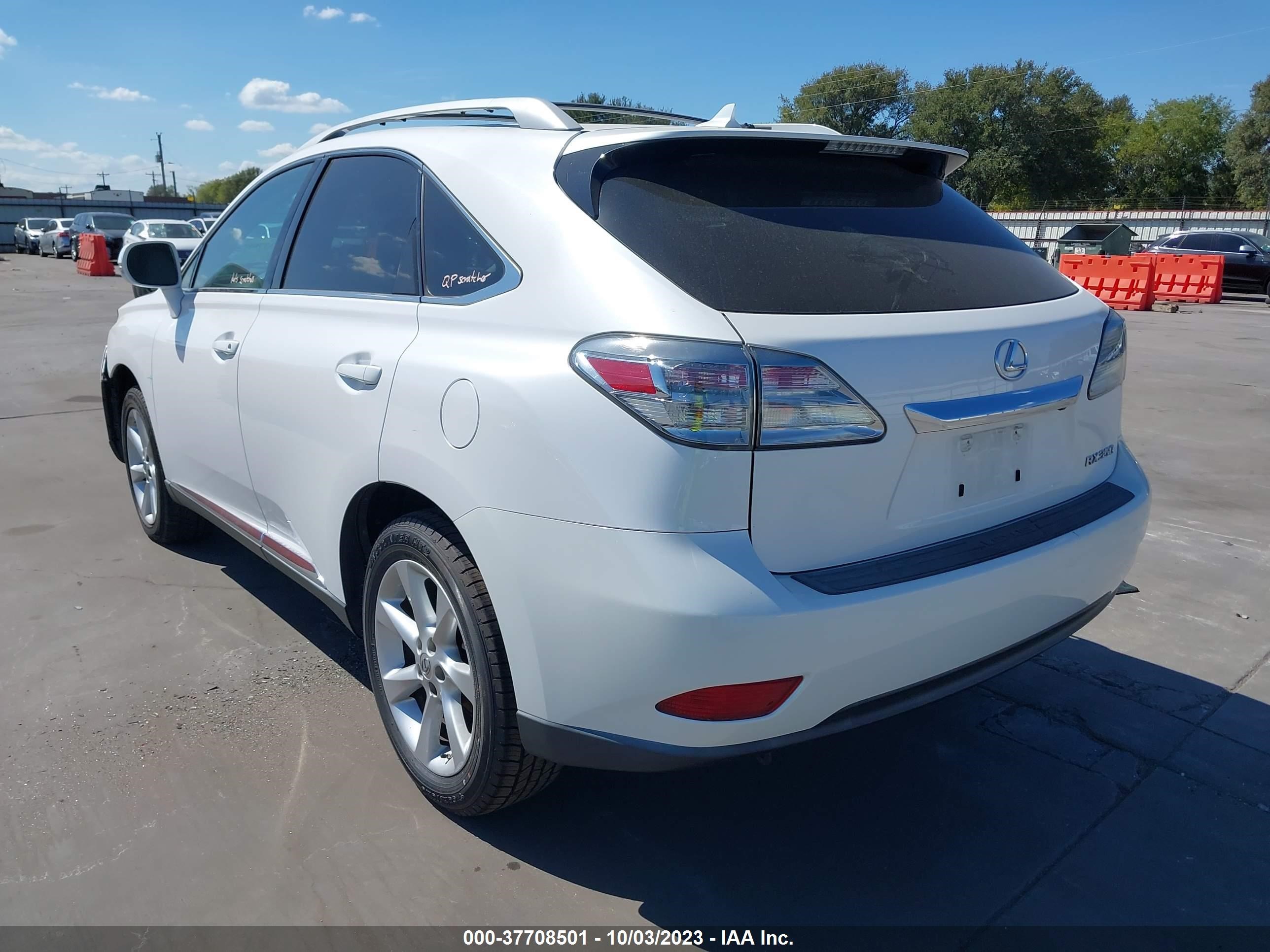 Photo 2 VIN: 2T2ZK1BA0BC056103 - LEXUS RX 