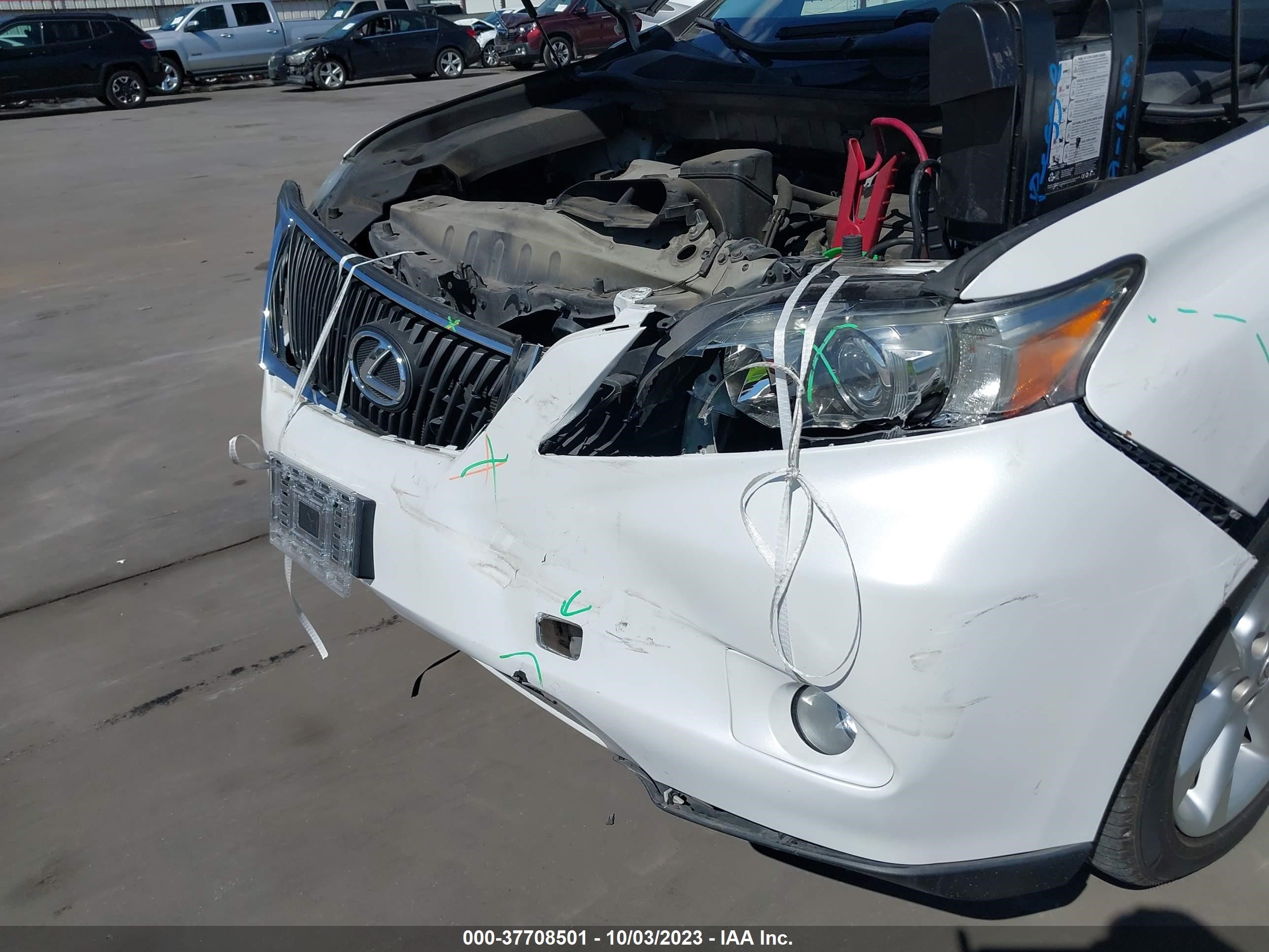 Photo 5 VIN: 2T2ZK1BA0BC056103 - LEXUS RX 