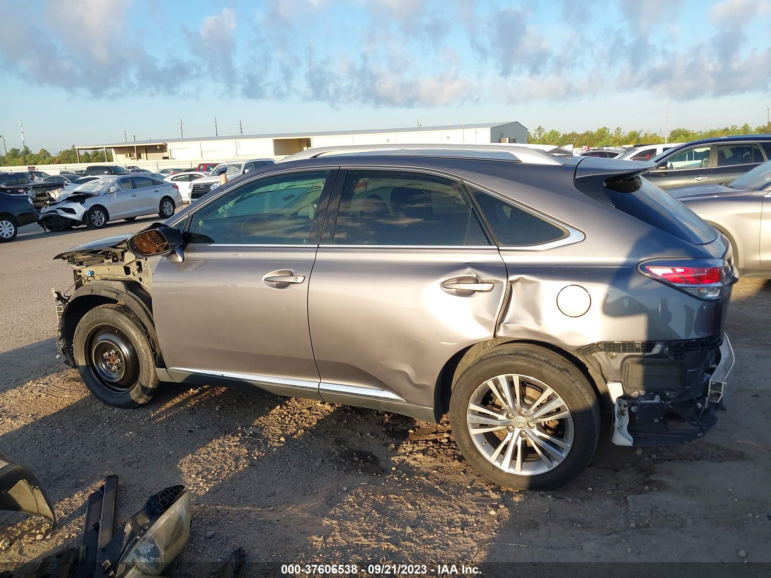 Photo 14 VIN: 2T2ZK1BA0FC189417 - LEXUS RX 