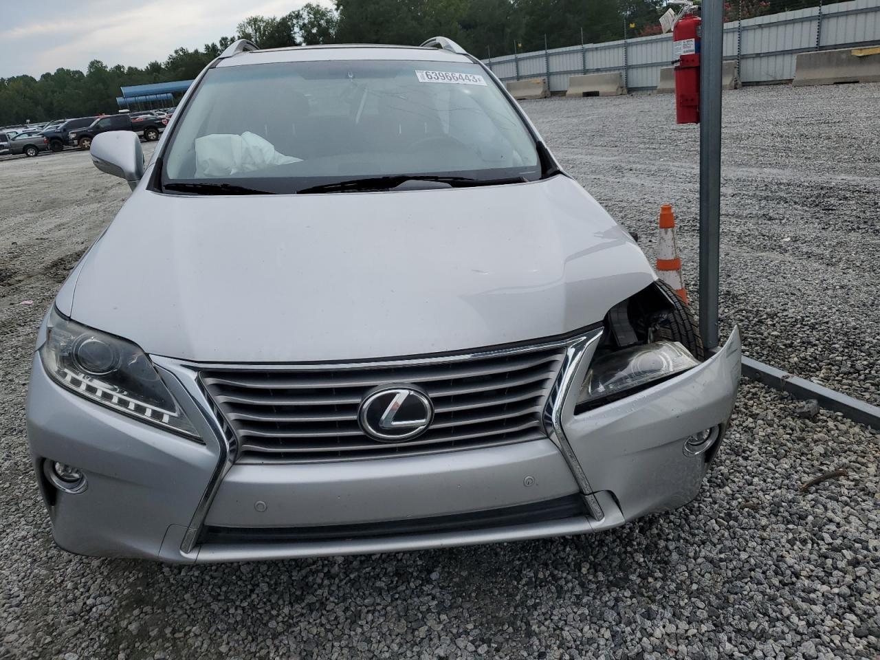 Photo 4 VIN: 2T2ZK1BA2FC162381 - LEXUS RX 